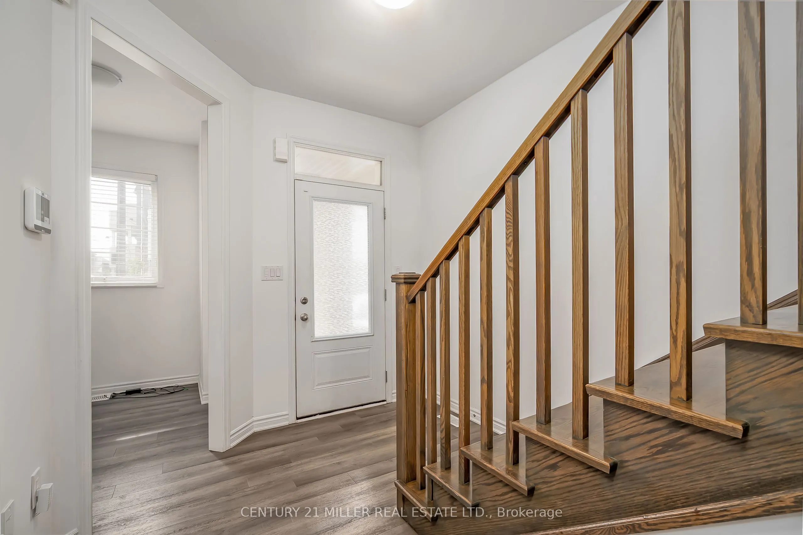 1554 Moira Crescent