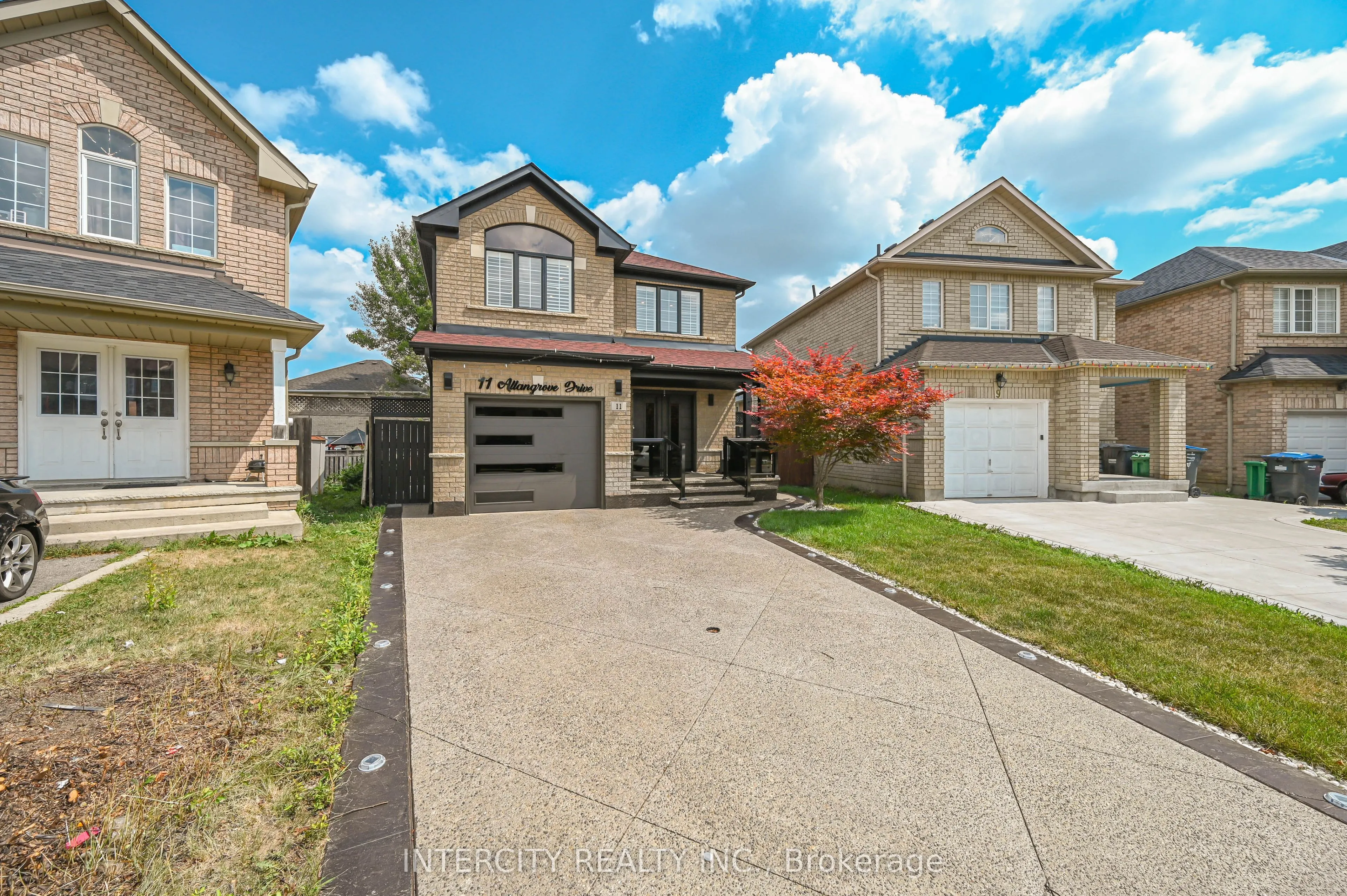 11 Allangrove Drive