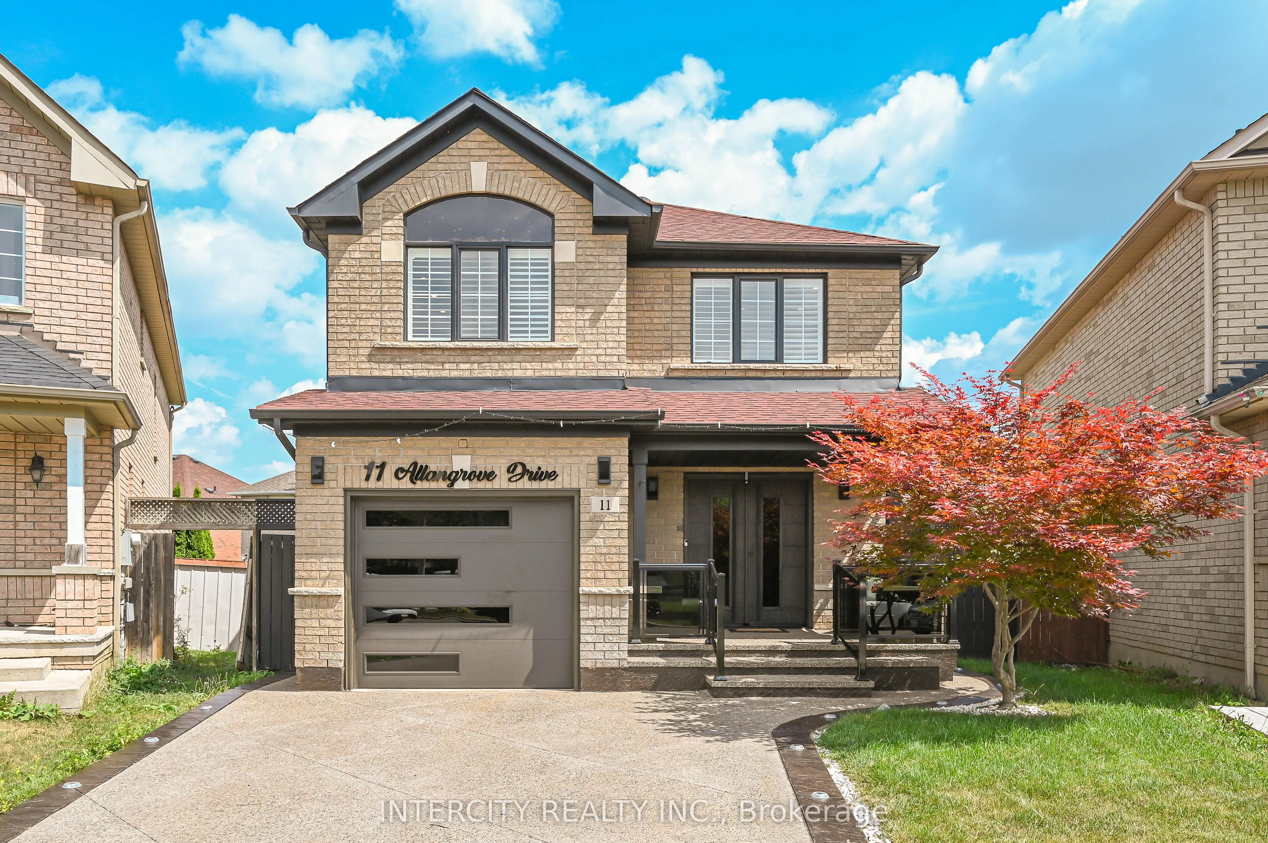 11 Allangrove Drive