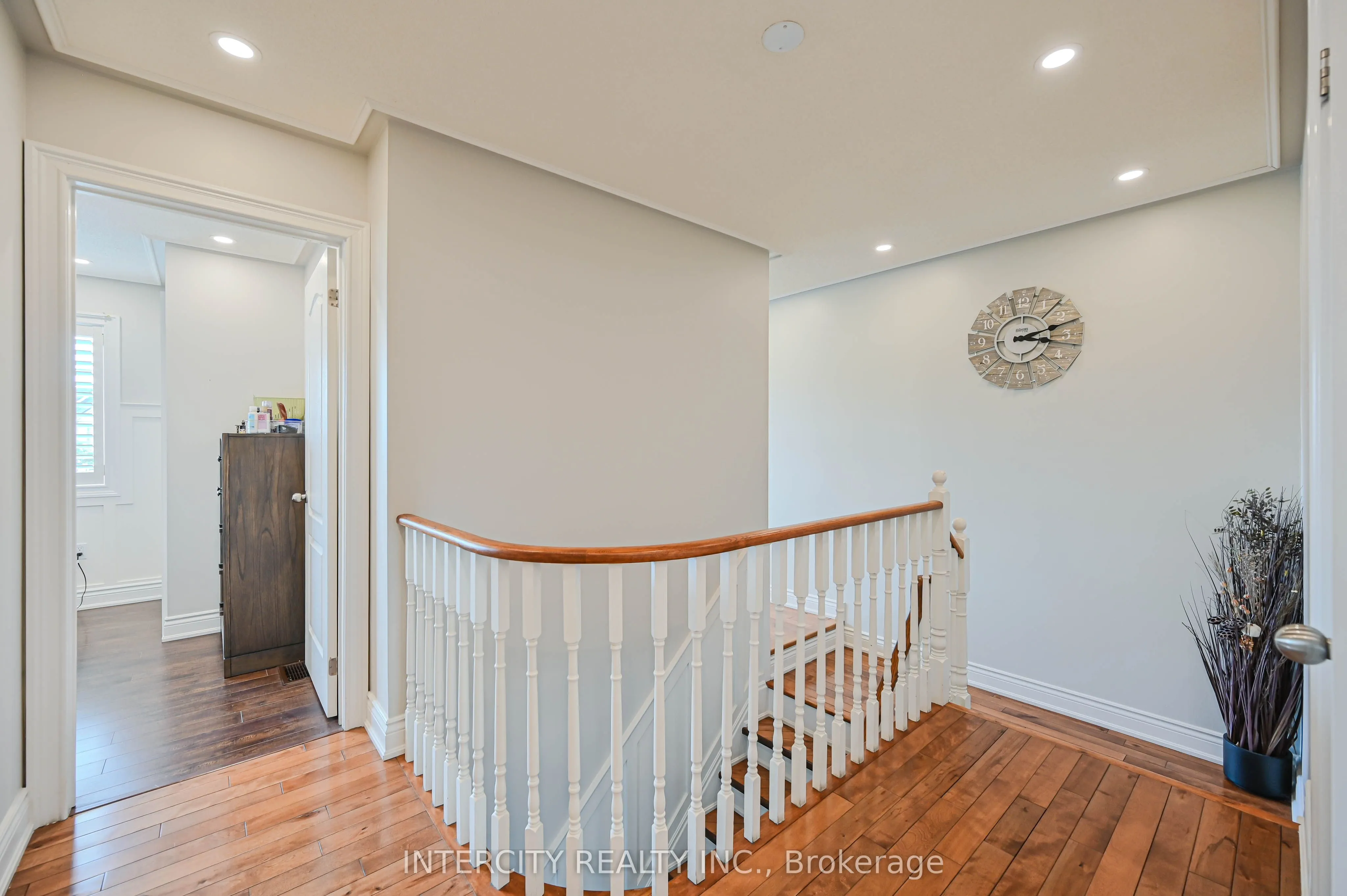 11 Allangrove Drive