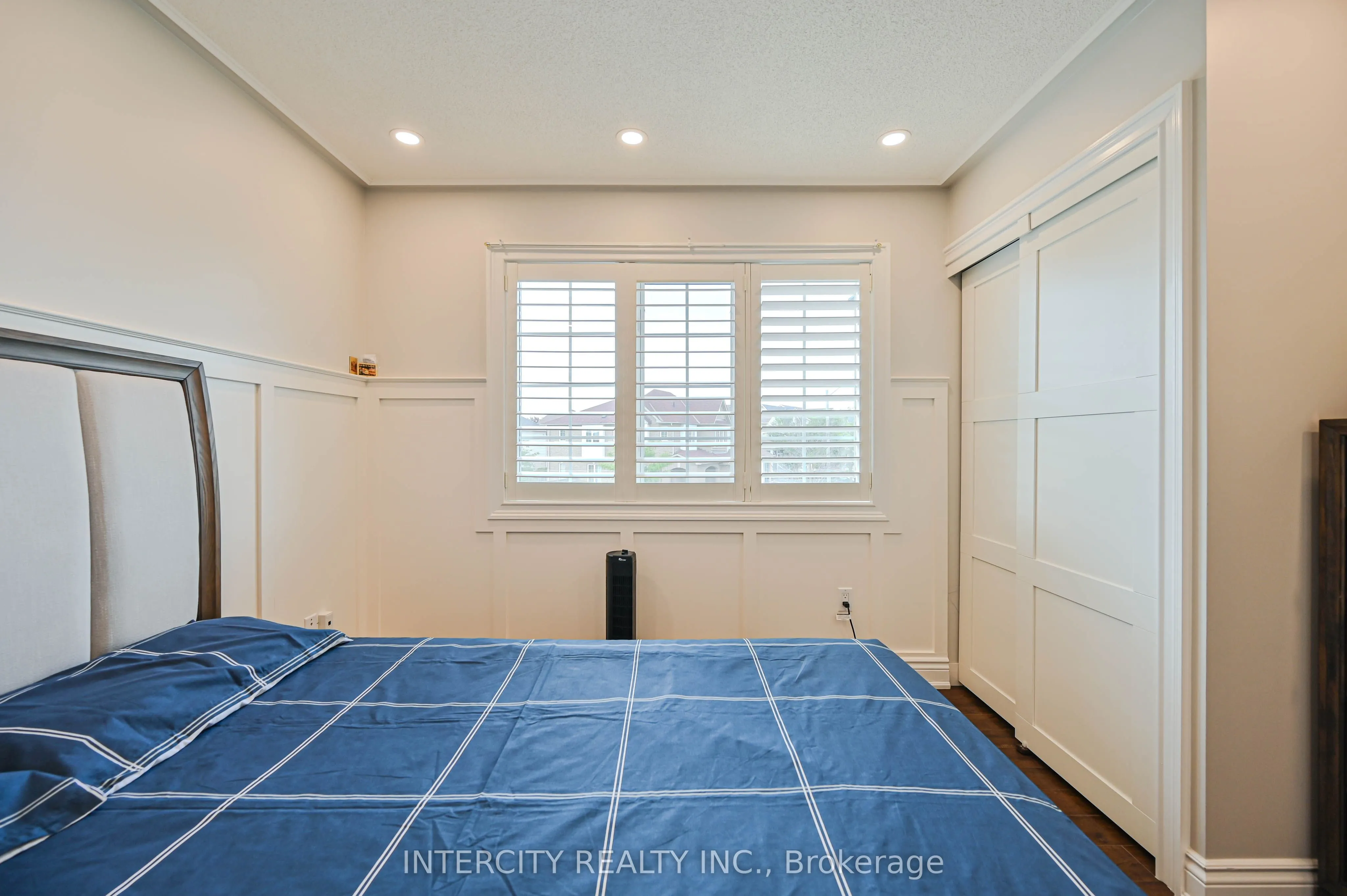 11 Allangrove Drive