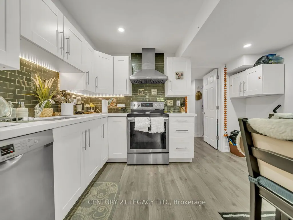 8 Covina Road