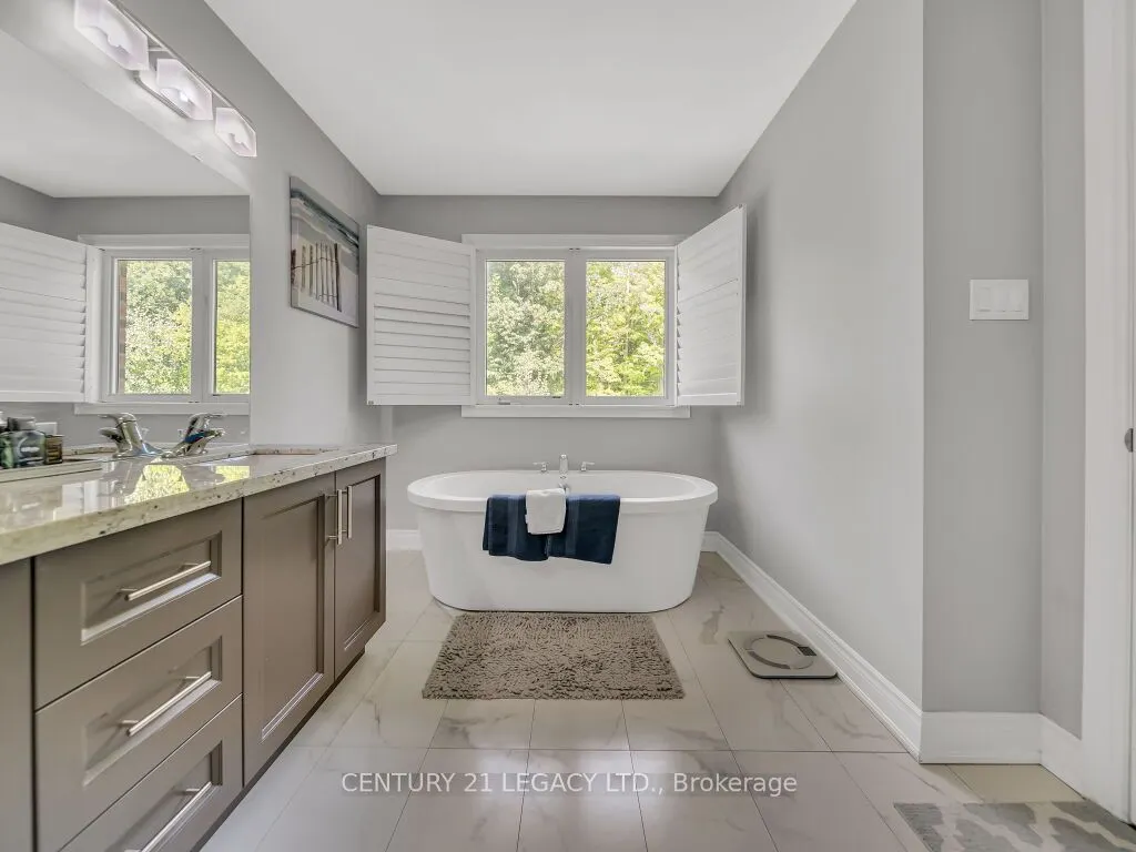 8 Covina Road
