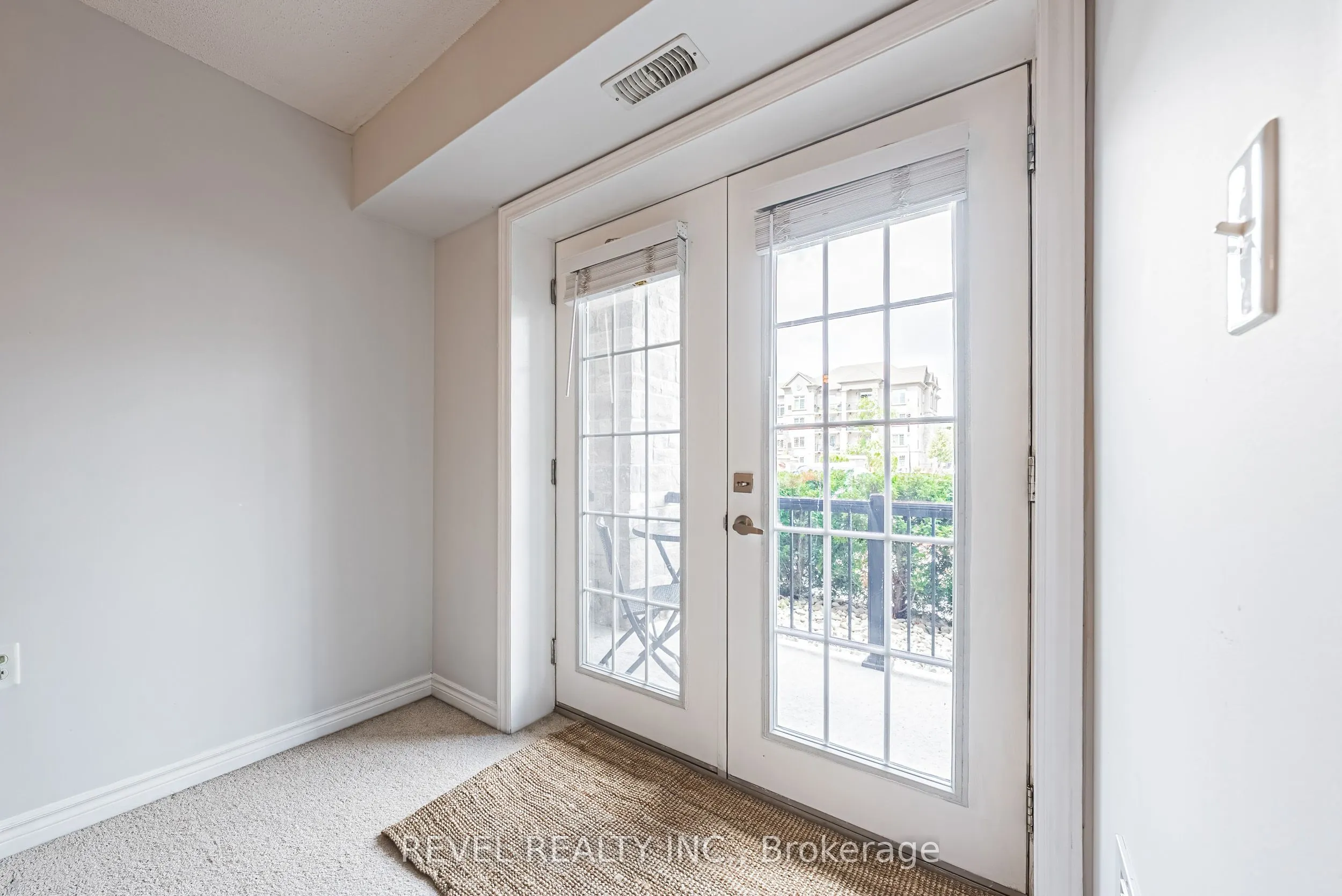 1450 Main Street E, #106