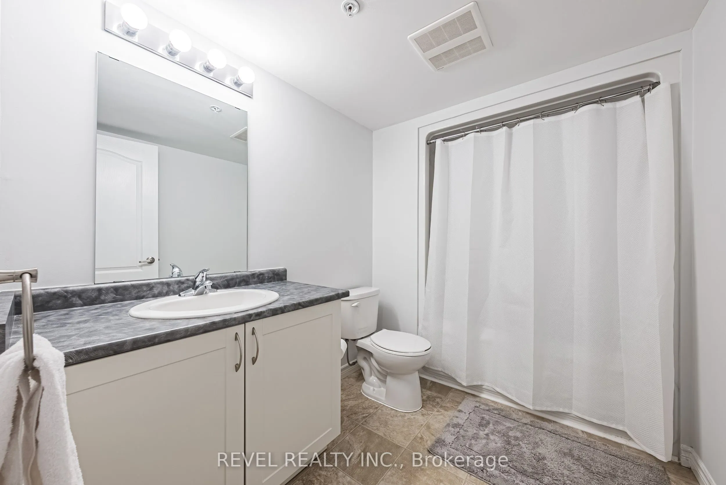 1450 Main Street E, #106