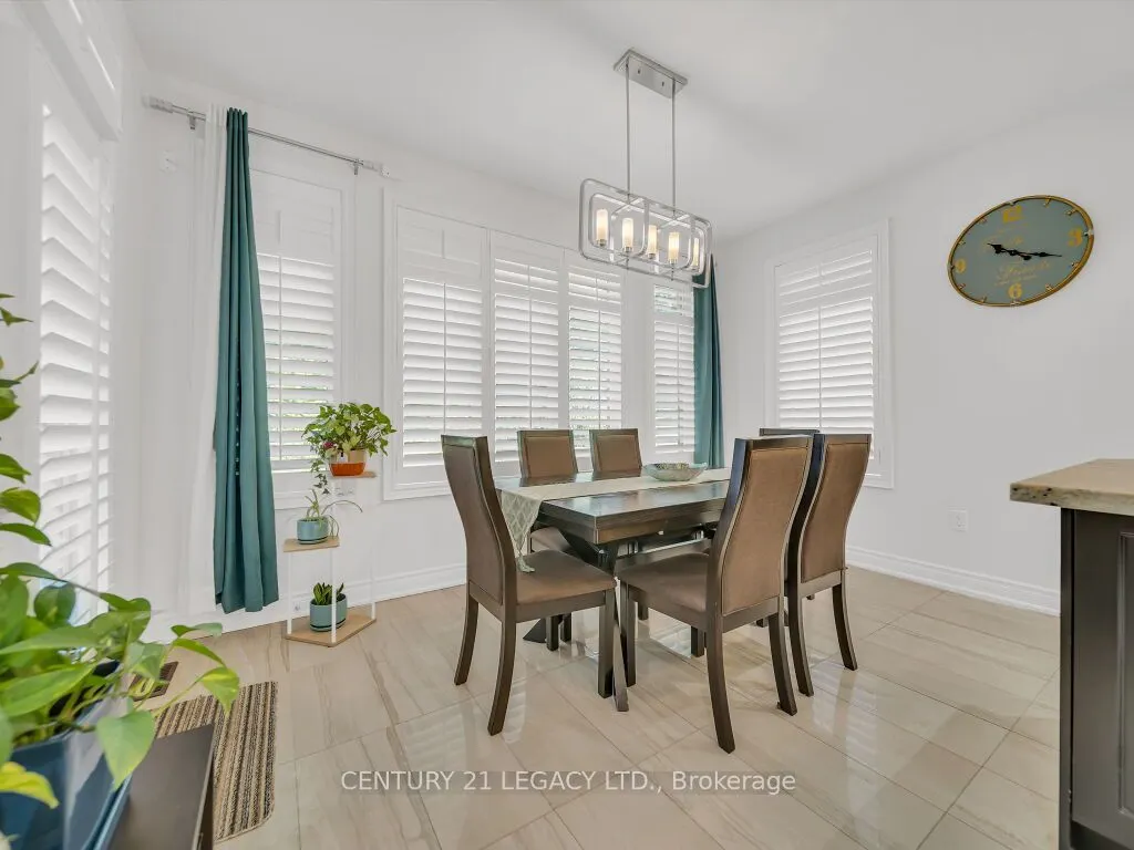 8 Covina Road