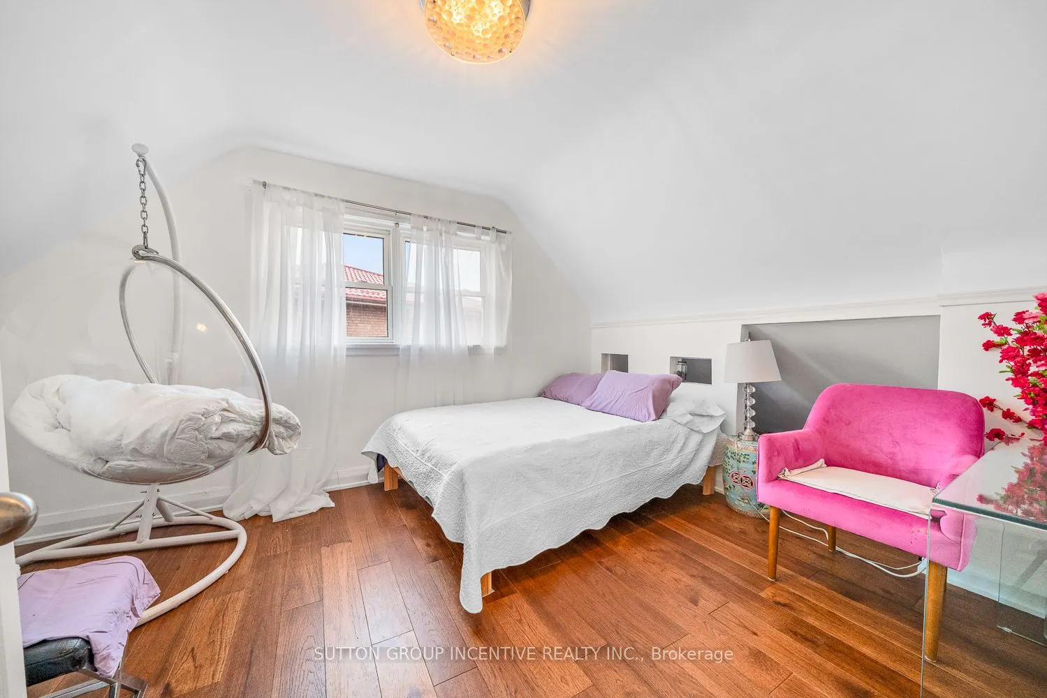 65 Barrhead Crescent