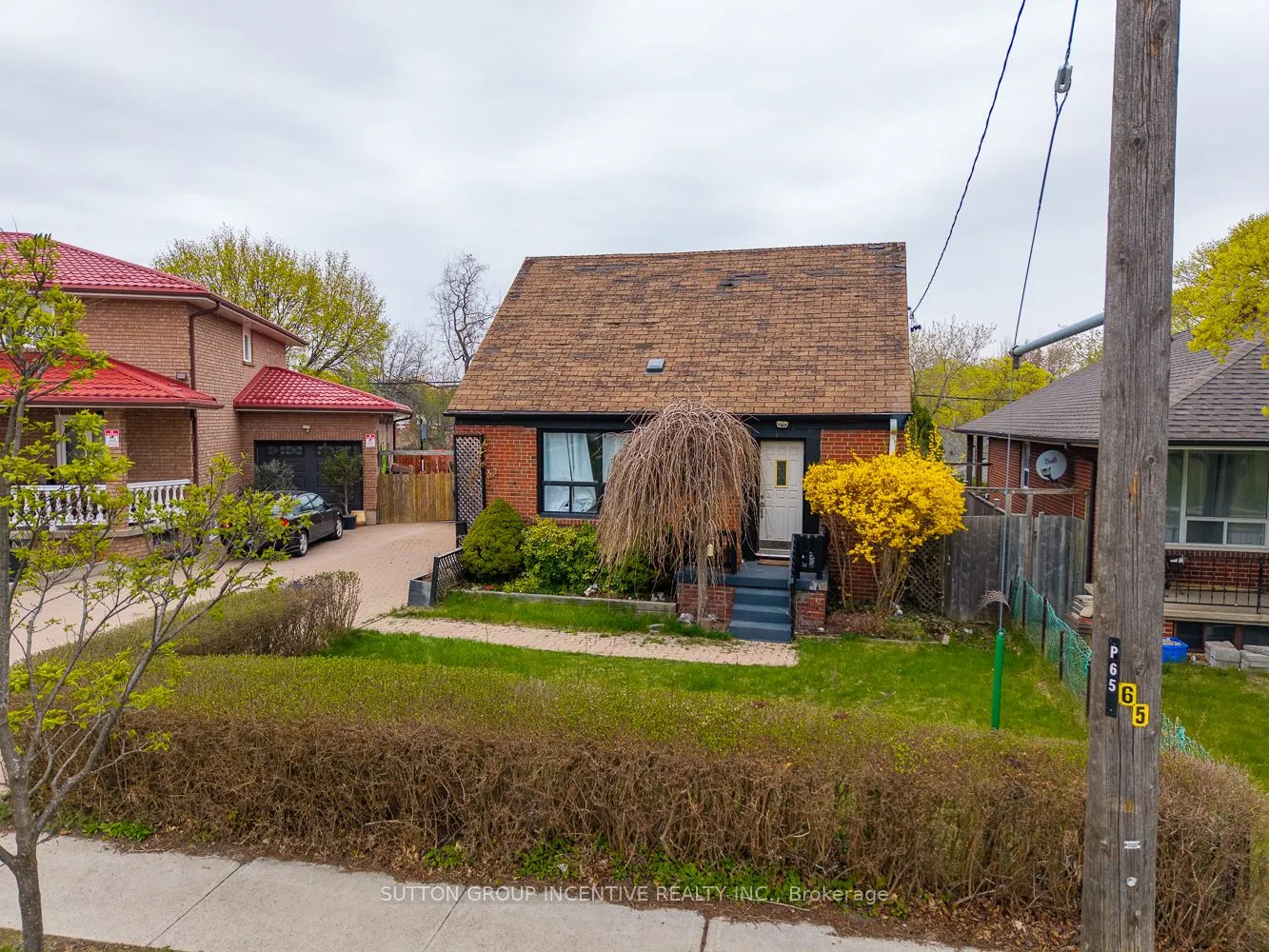 65 Barrhead Crescent