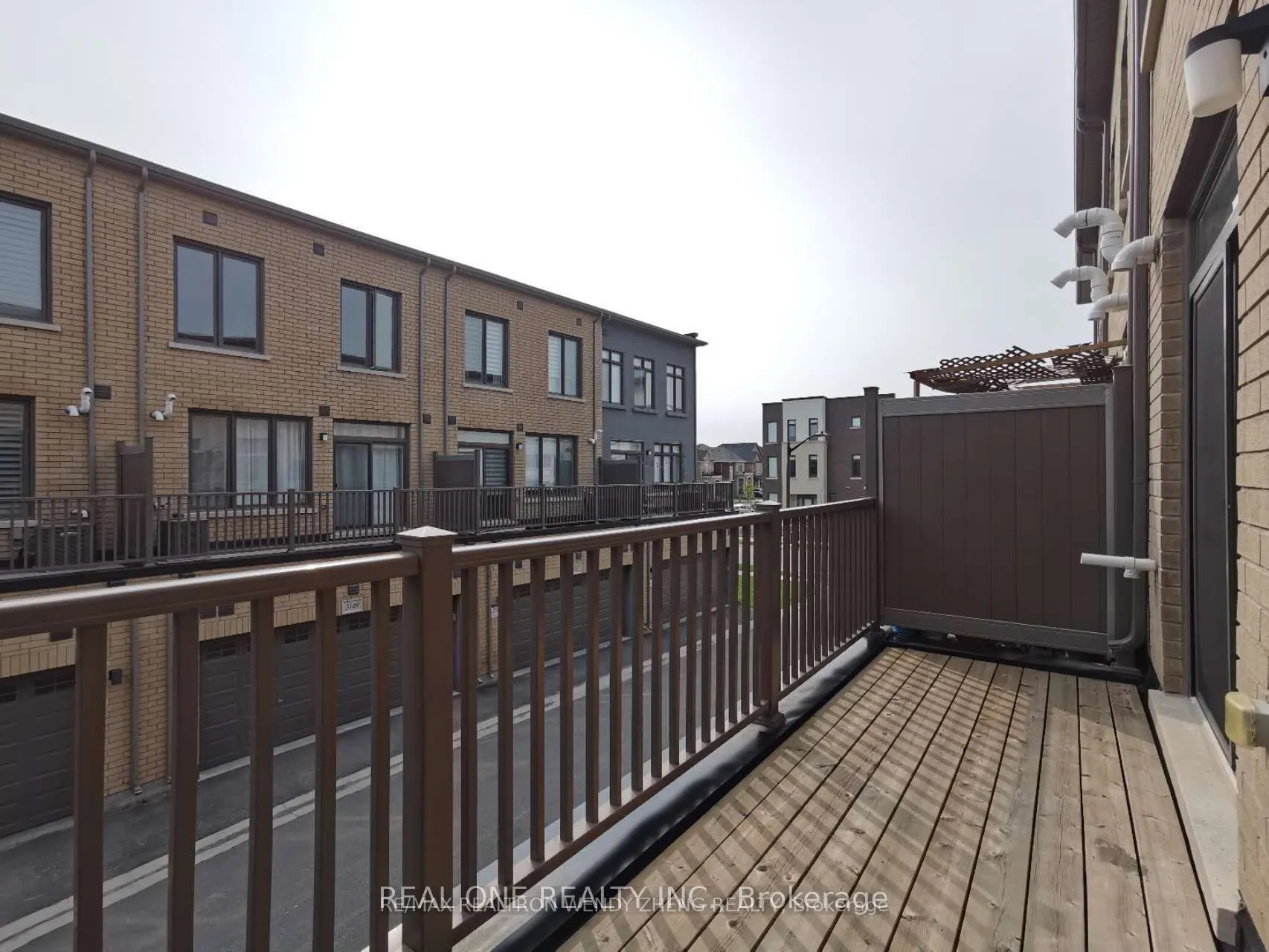 3154 Mintwood Circle