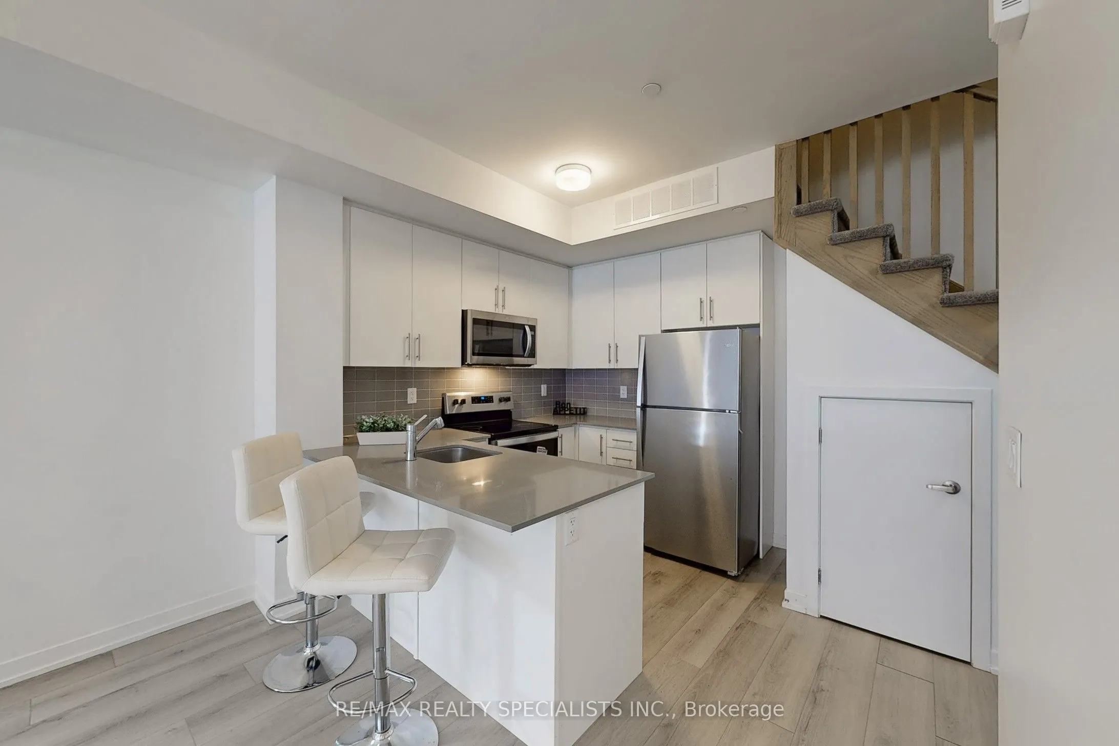 3409 Ridgeway Drive, #34