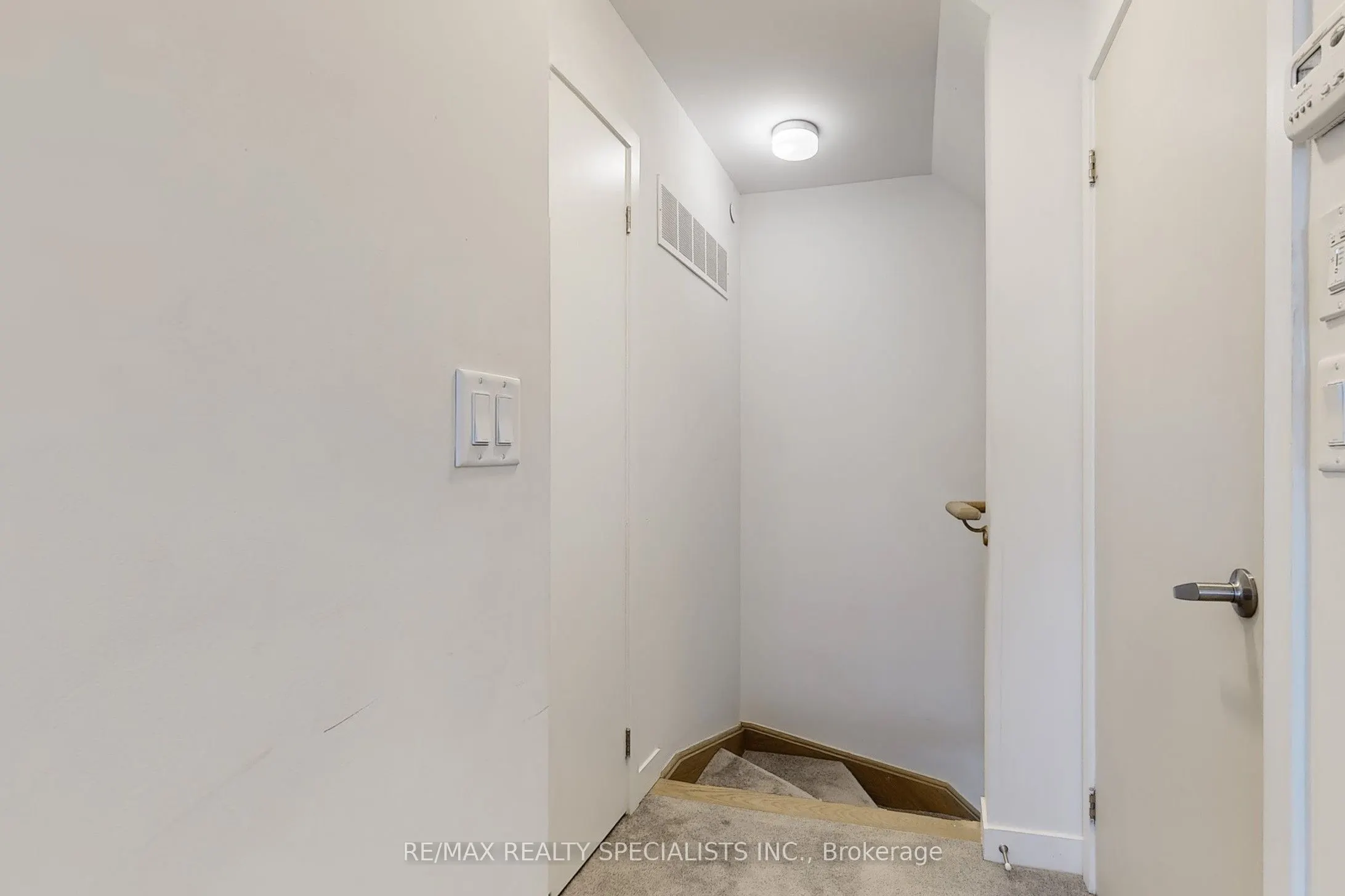 3409 Ridgeway Drive, #34
