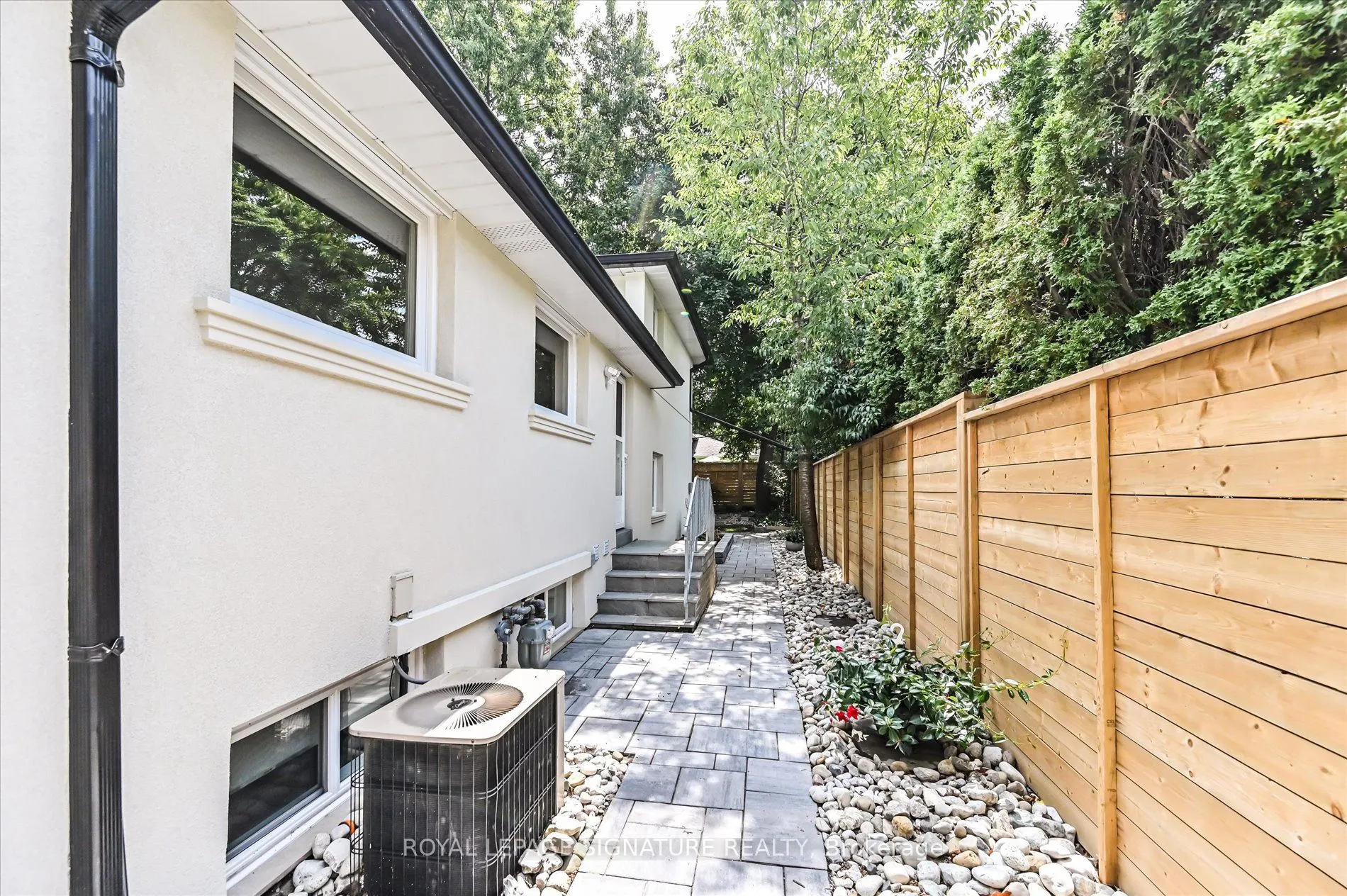 113 Carsbrooke Road