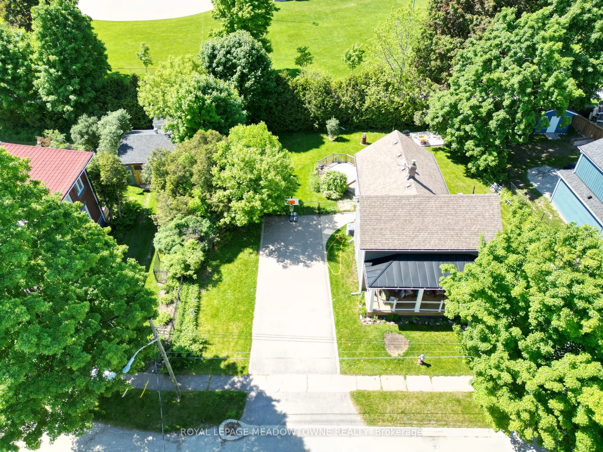 87 Lake Avenue