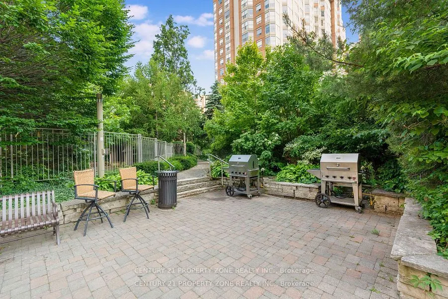 3880 Duke Of York Boulevard, #1911
