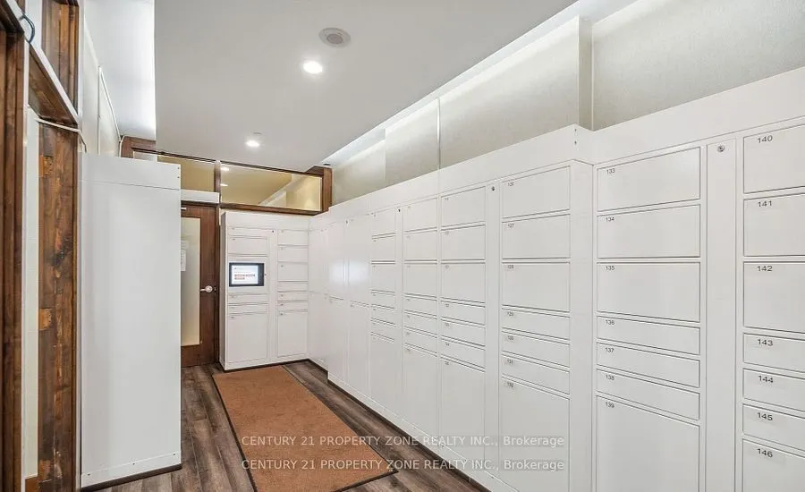 3880 Duke Of York Boulevard, #1911