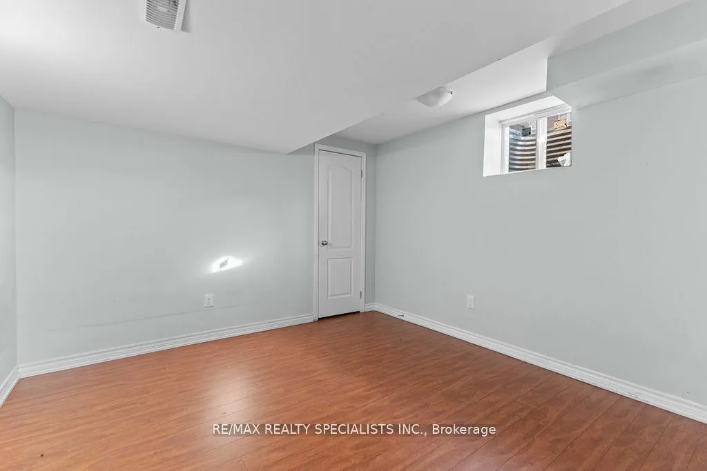 2 Severin Street