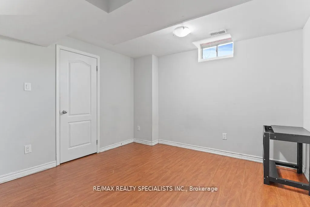 2 Severin Street