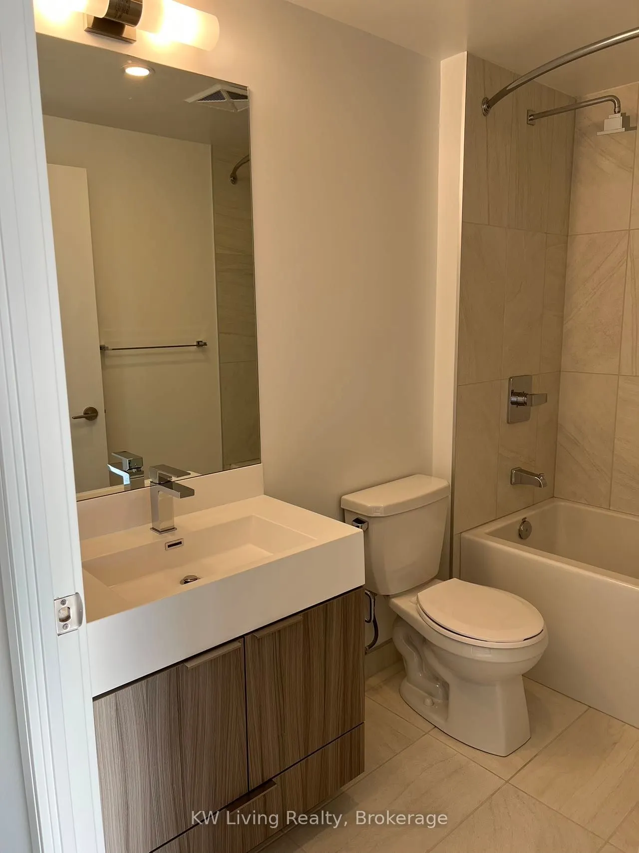 30 Samuel Wood Way, #1901