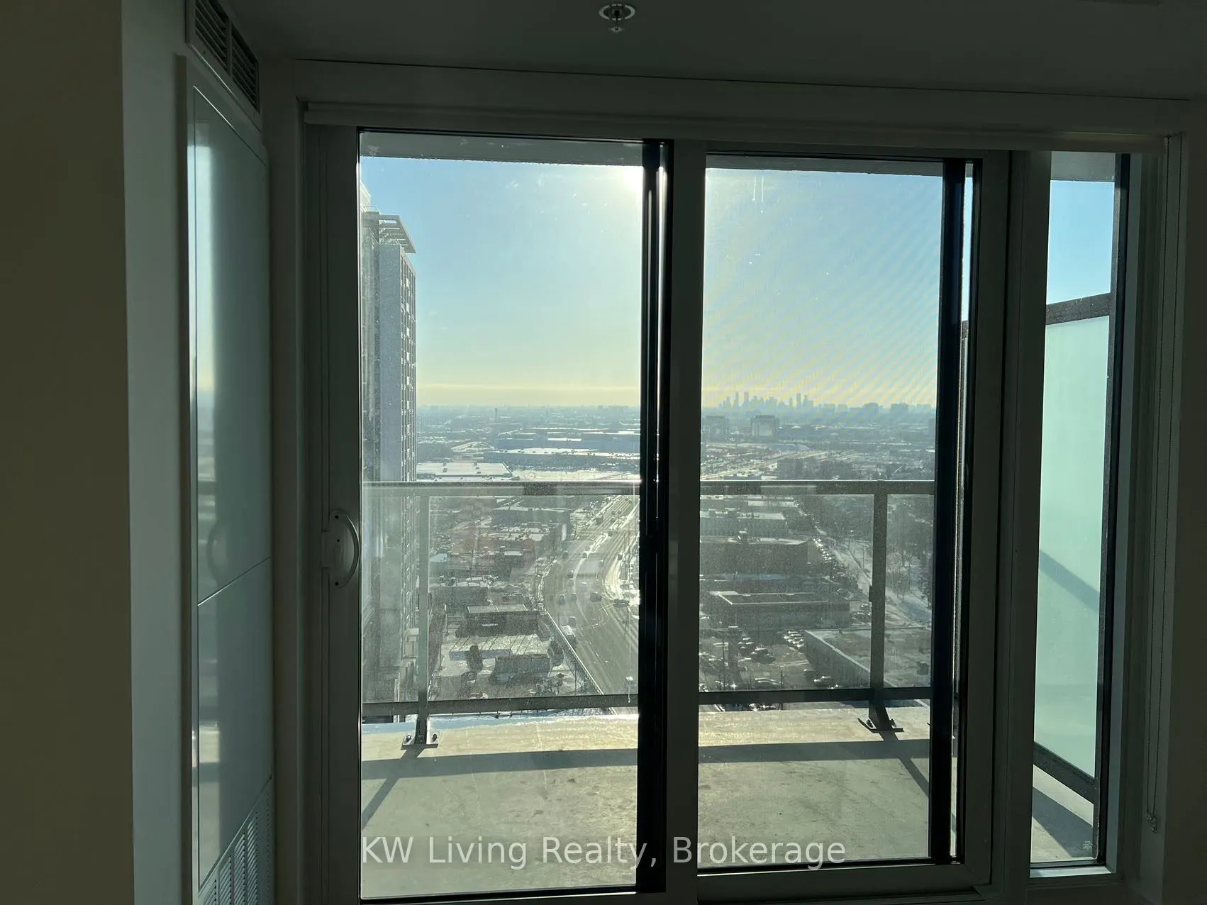 30 Samuel Wood Way, #1901