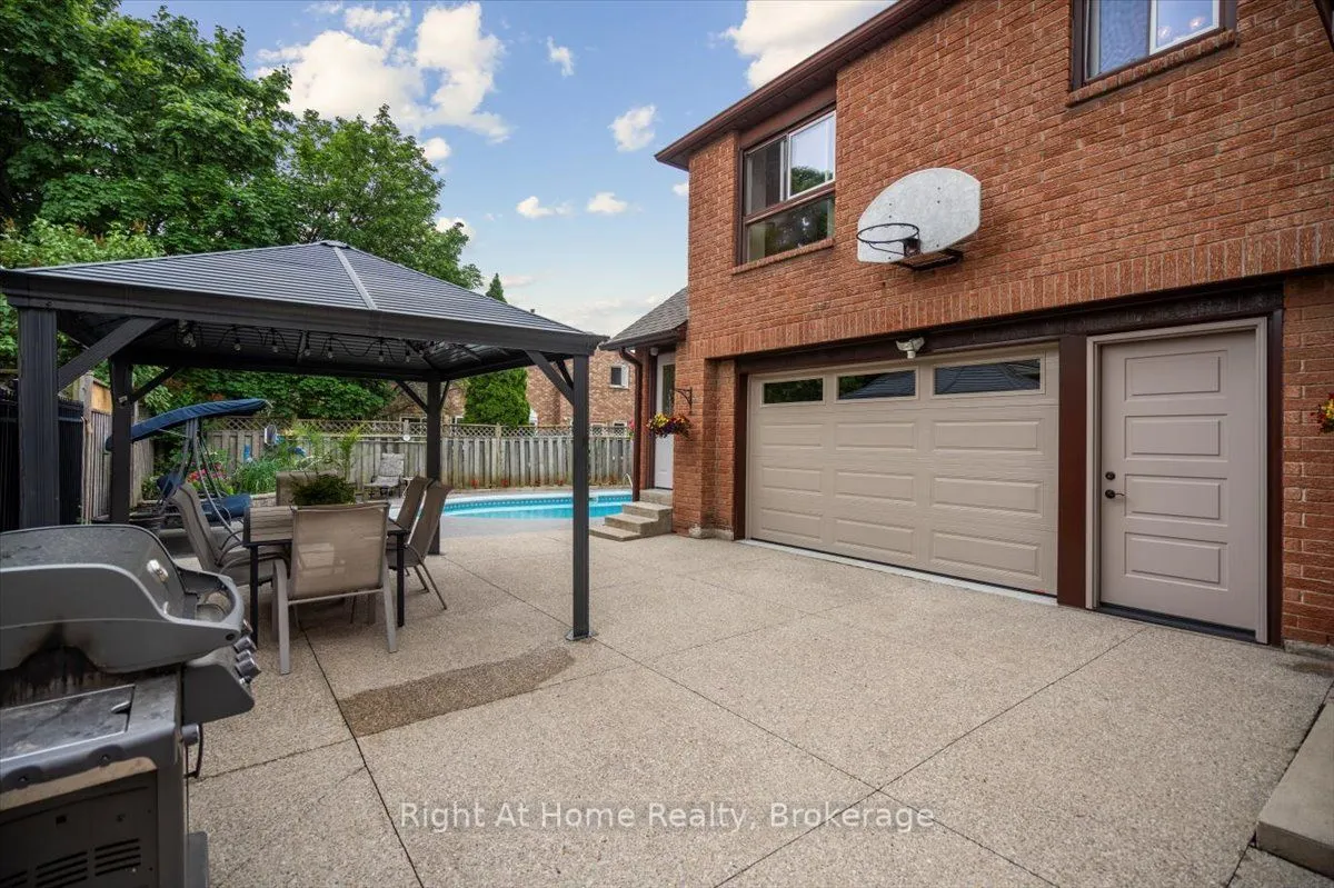 236 O'Donoghue Avenue