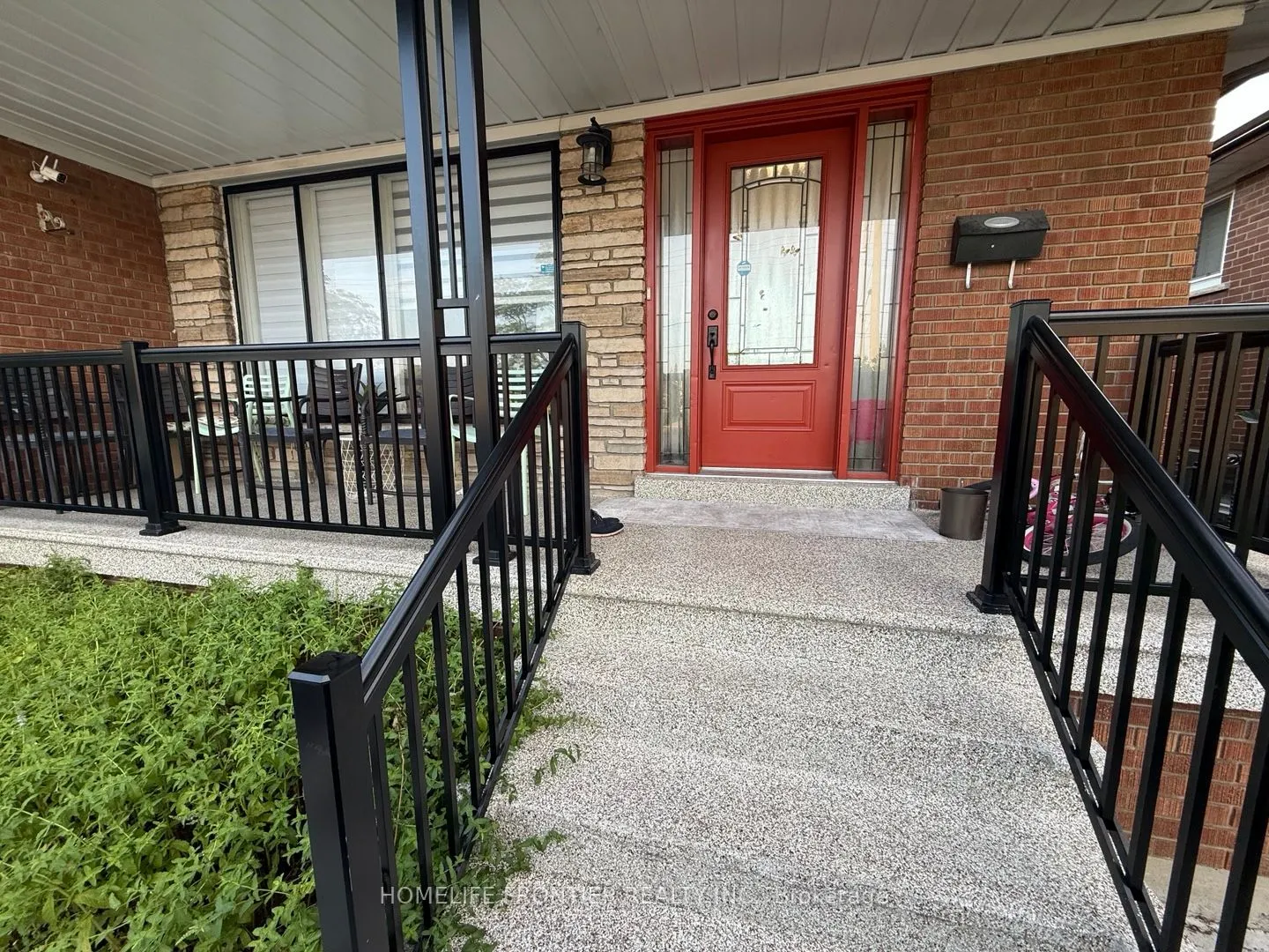 759 Bloor Street, #Upper