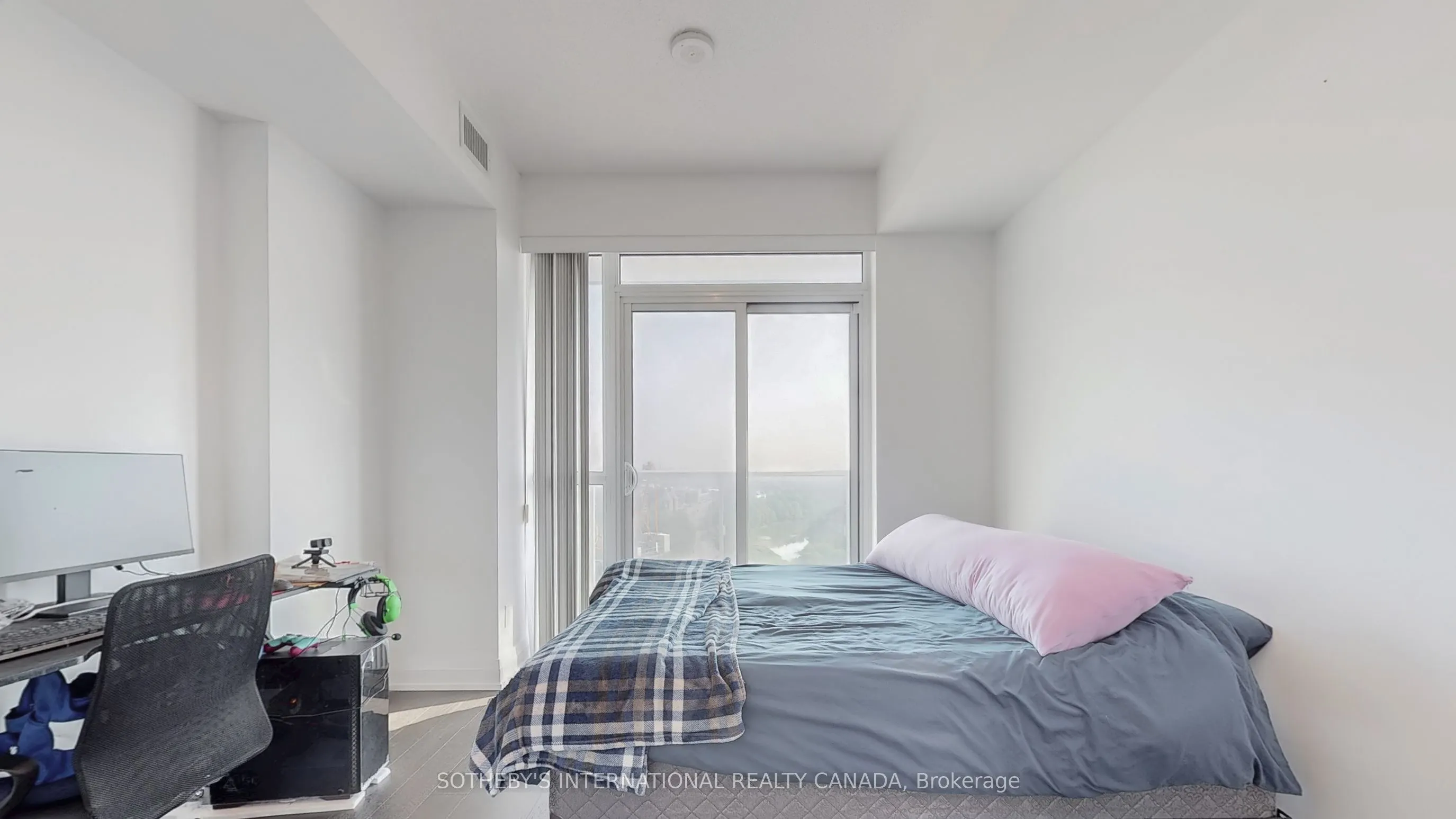 65 Speers Road, #1803