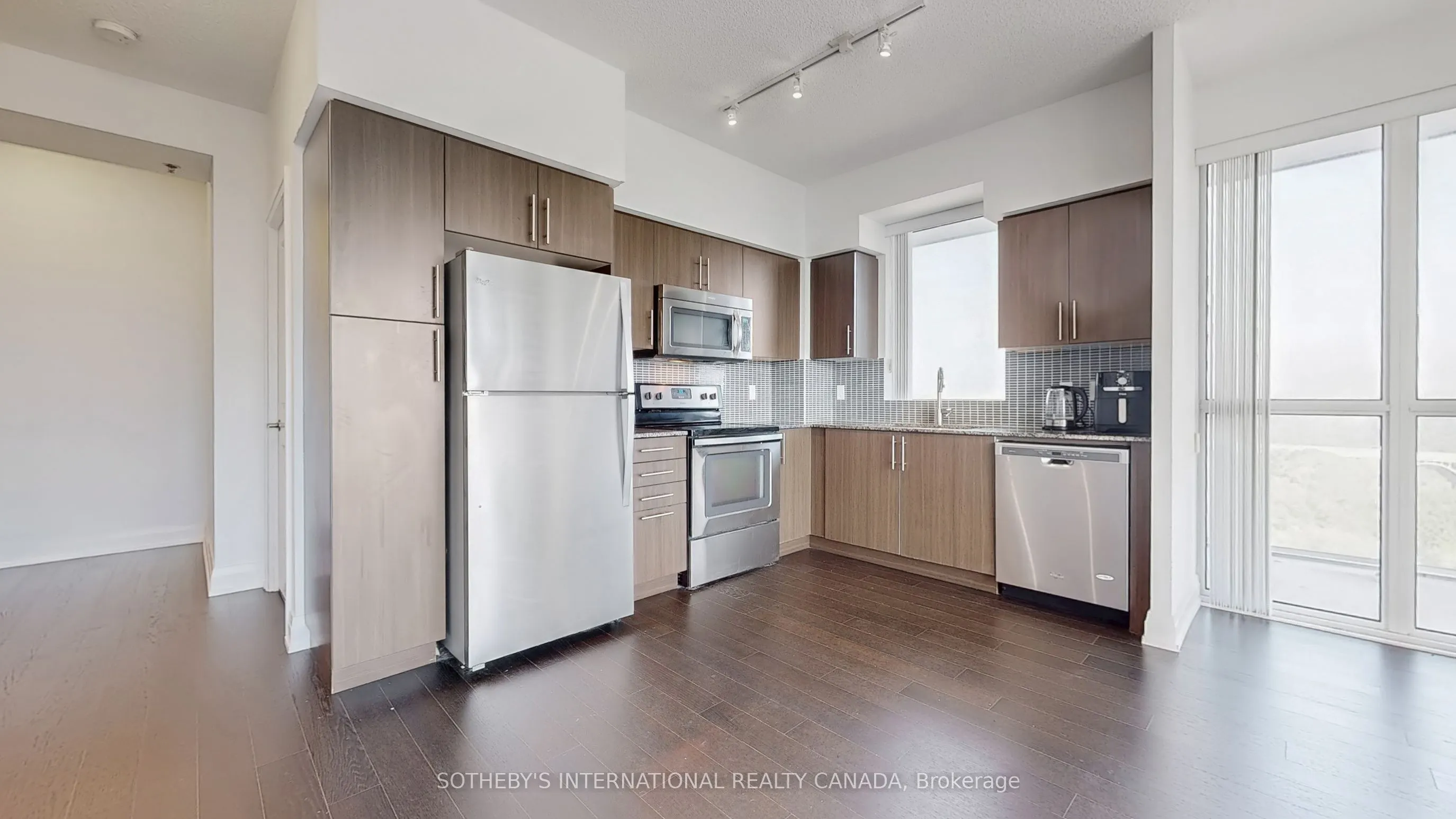 65 Speers Road, #1803