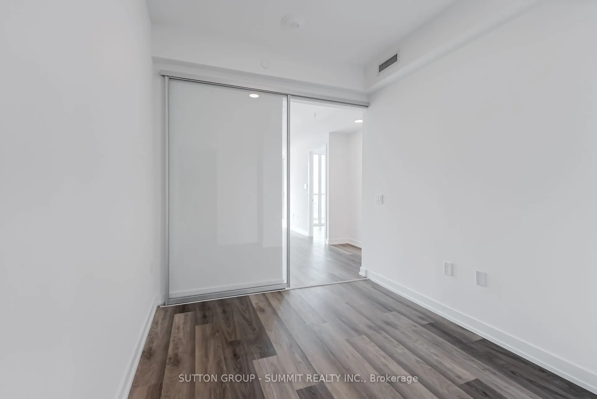6 Chartwell Road, #510