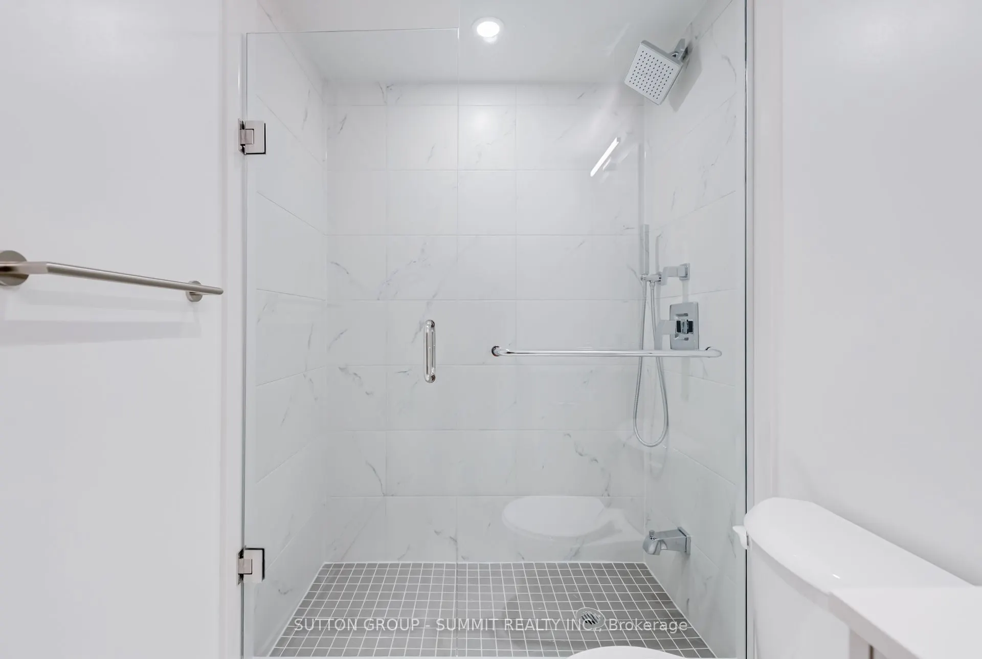 6 Chartwell Road, #510