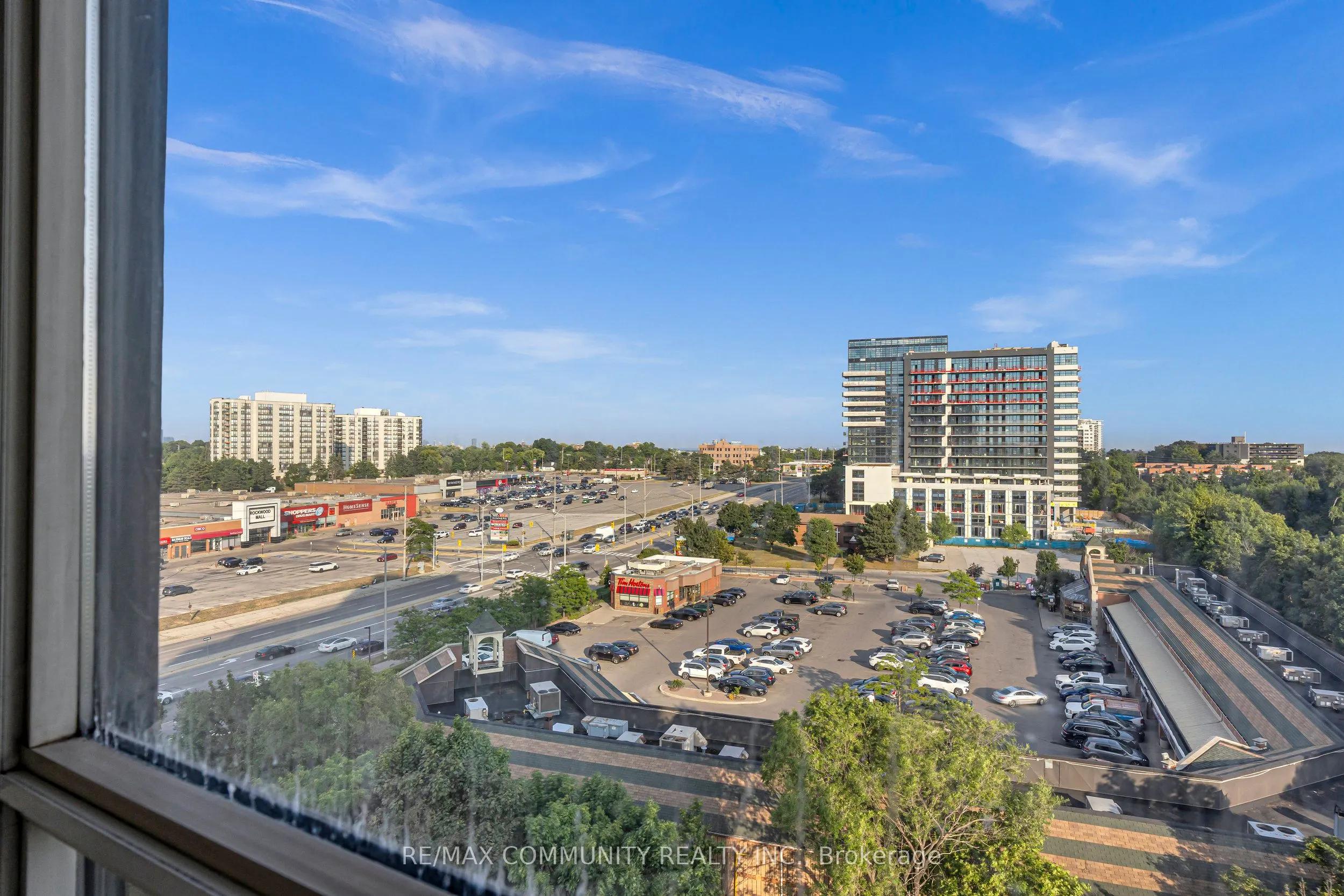 1360 Rathburn Road E, #908