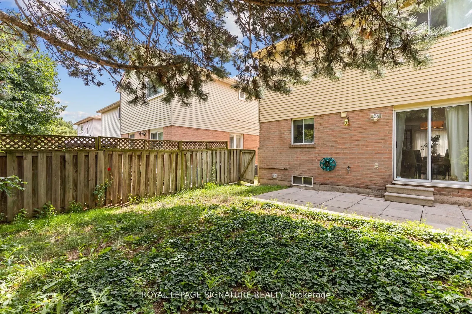6441 Colebrook Crescent