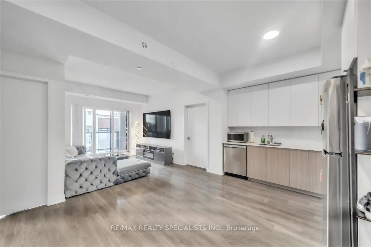 120 Canon Jackson Drive, #404
