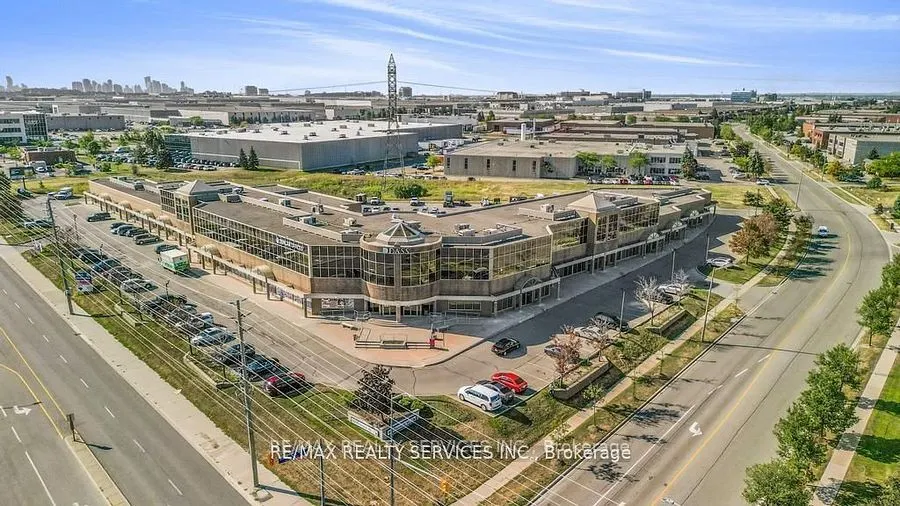 6660 Kennedy Road, #200