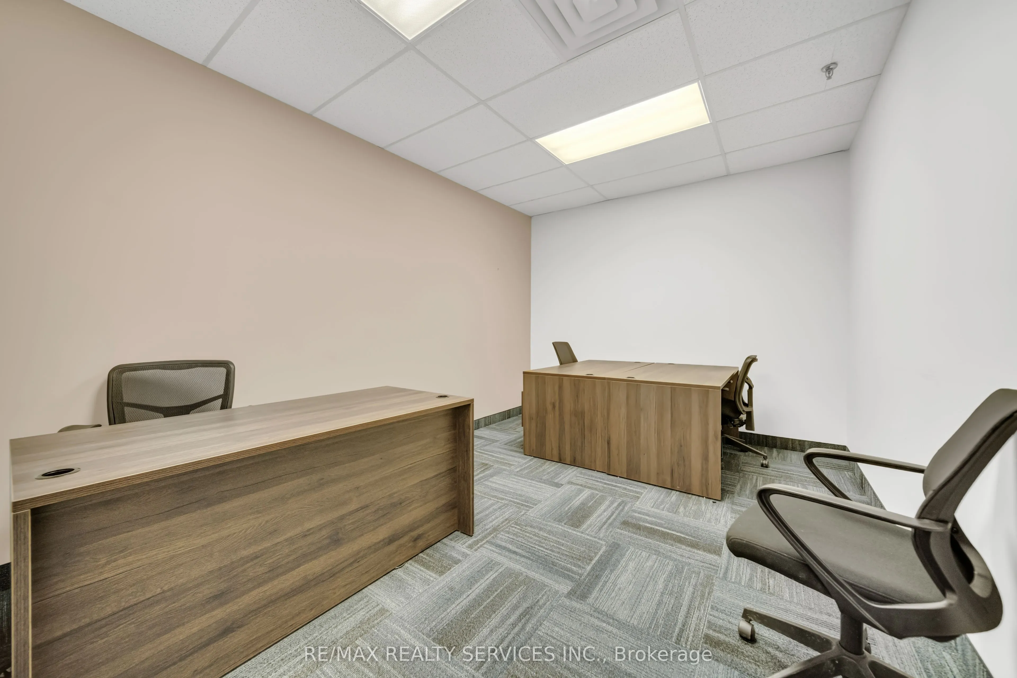 6660 Kennedy Road, #204