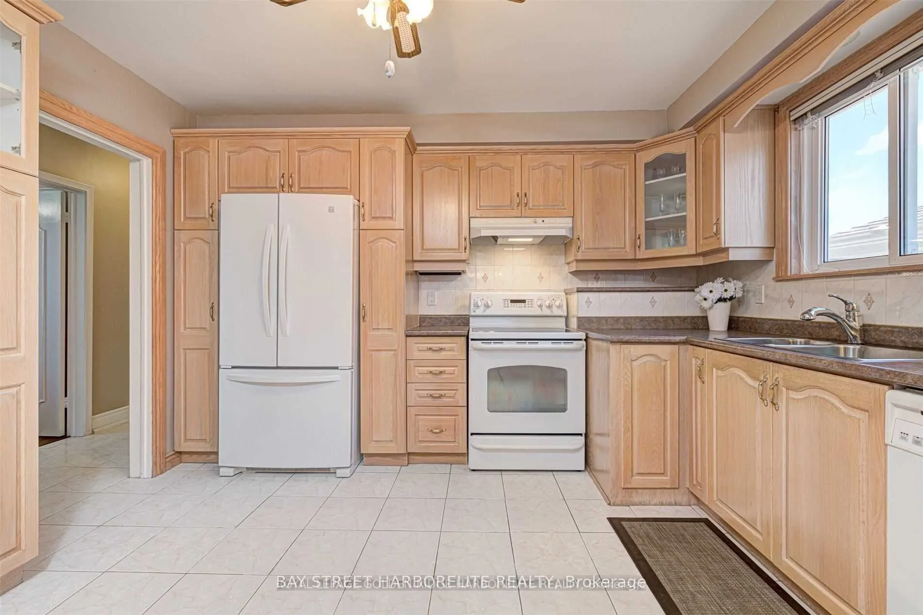 529 Weynway Court