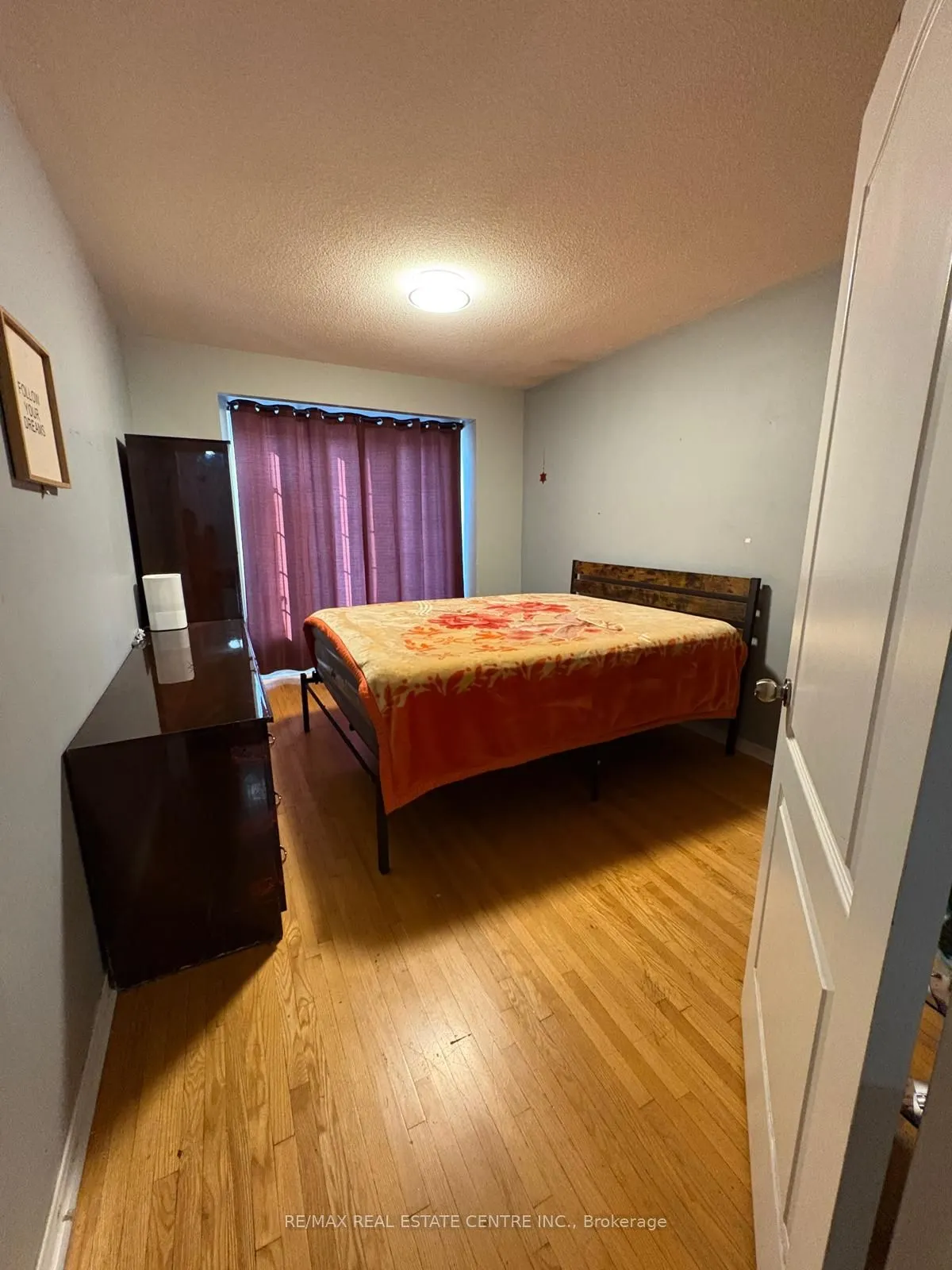 92 Whiteface Crescent