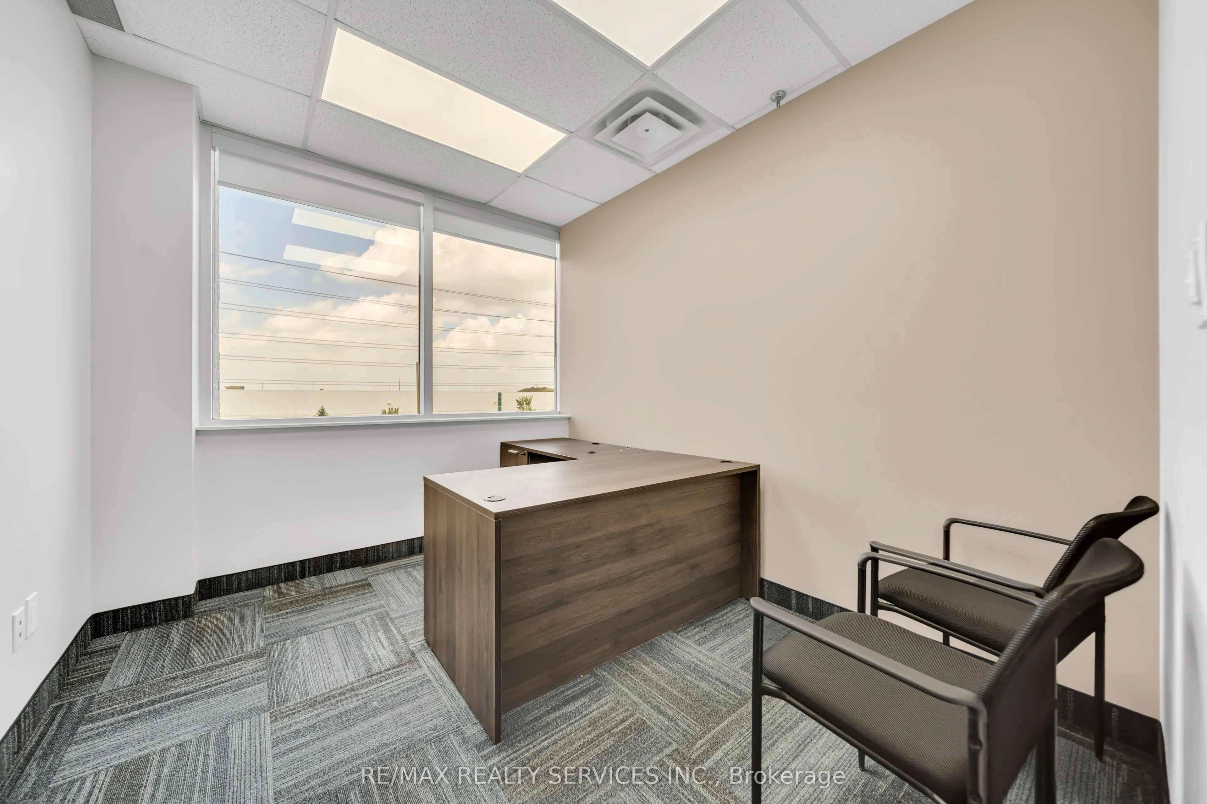 6660 Kennedy Road, #215
