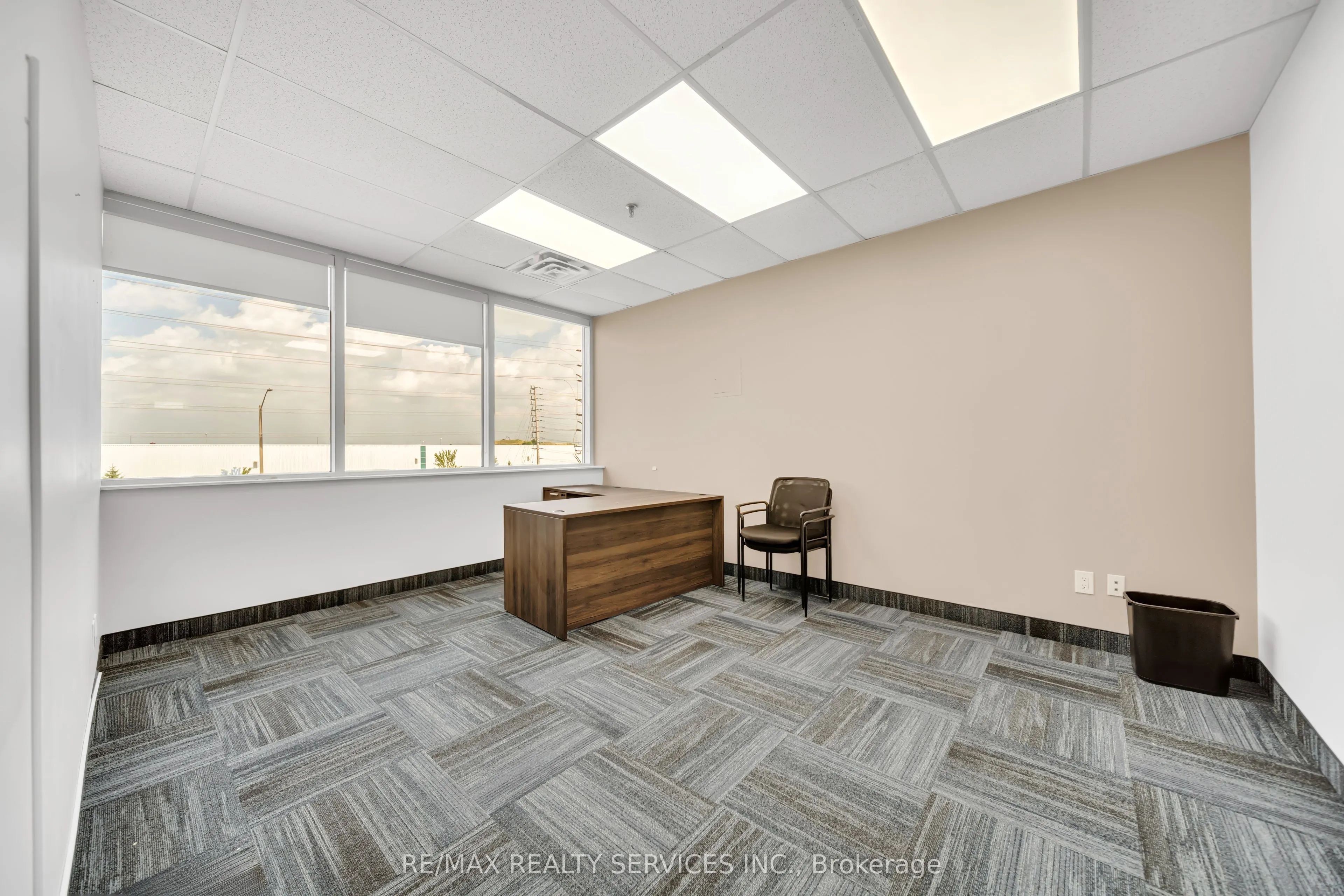 6660 Kennedy Road, #215