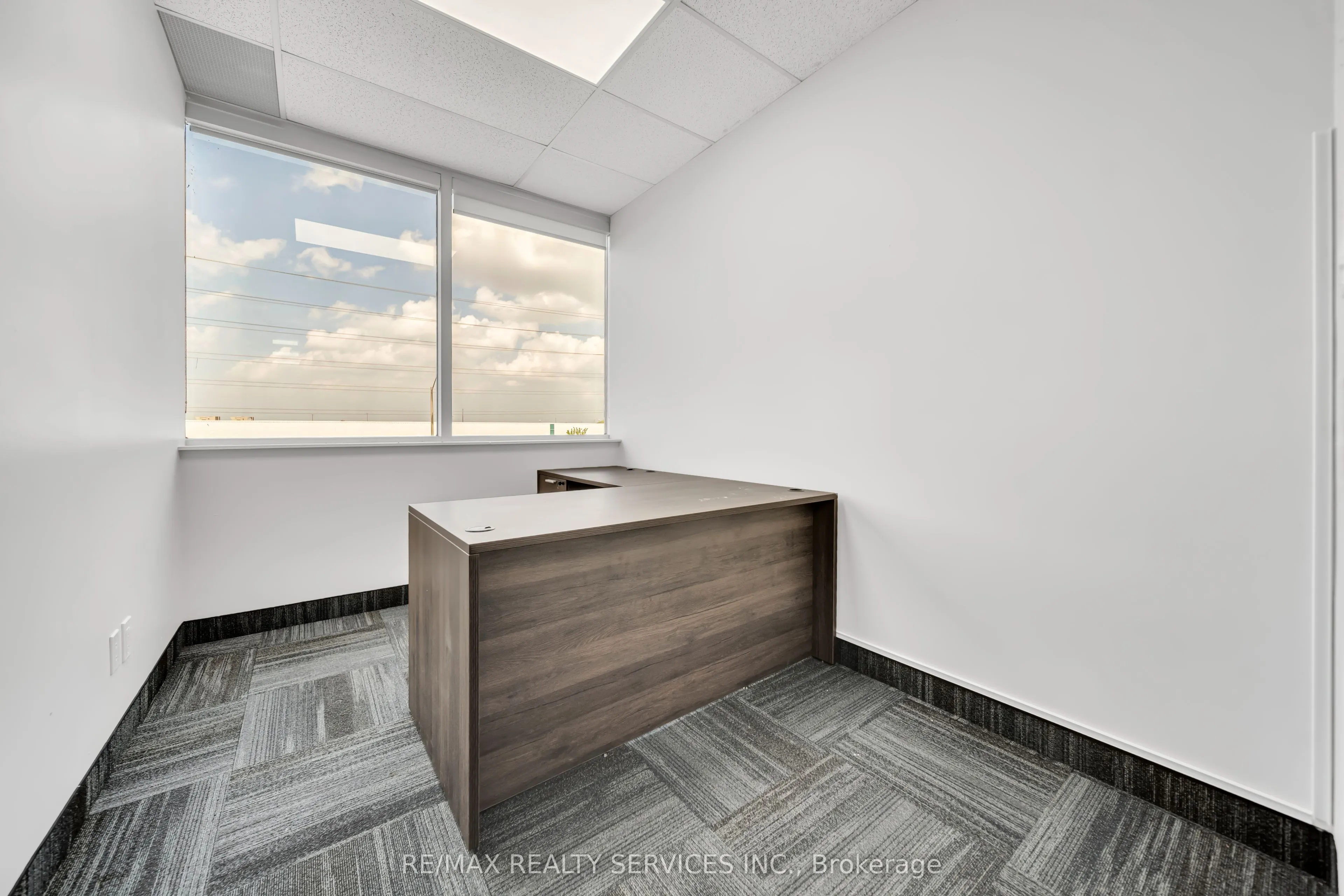 6660 Kennedy Road, #215