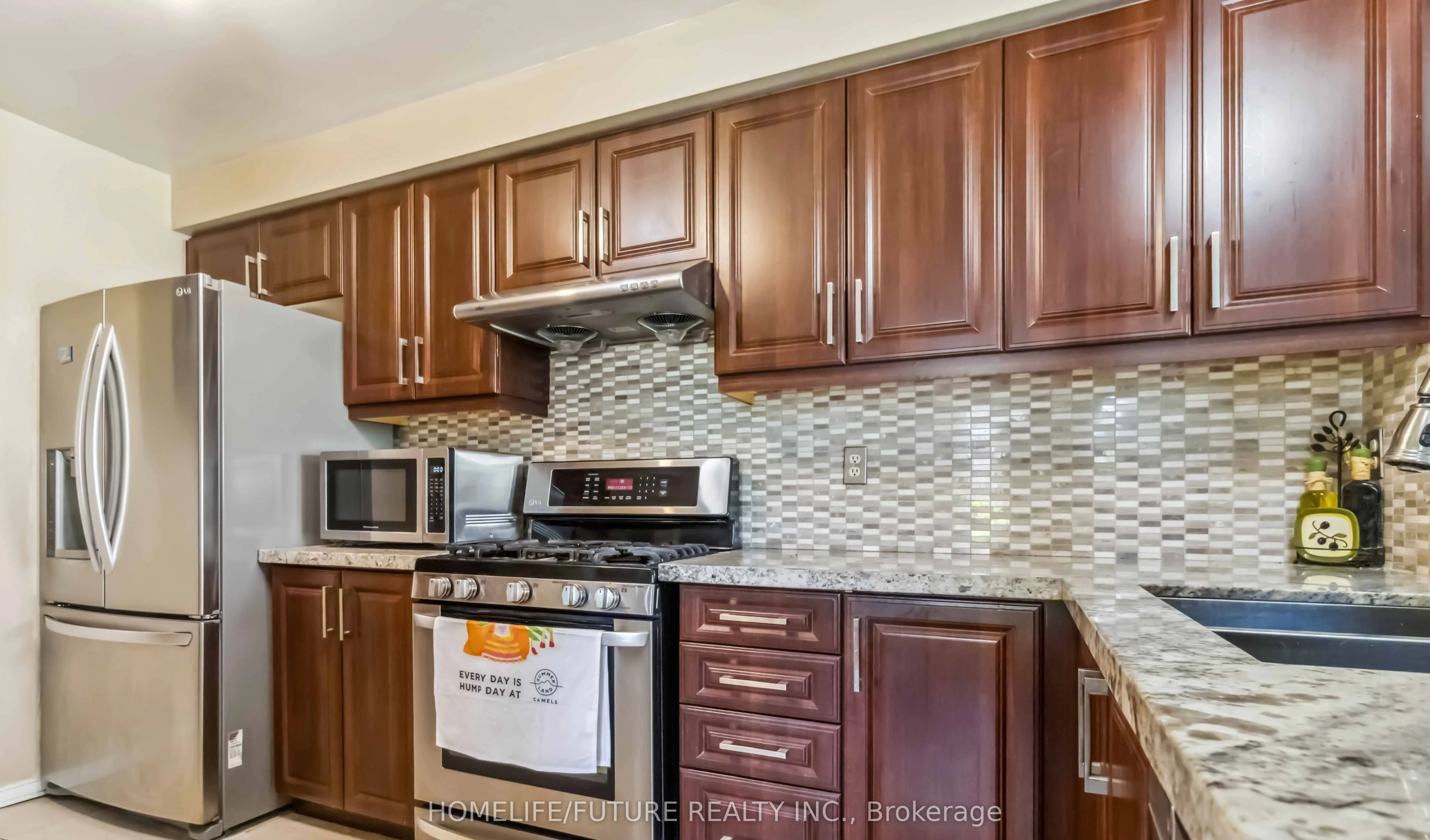 2945 Thomas Street, #126