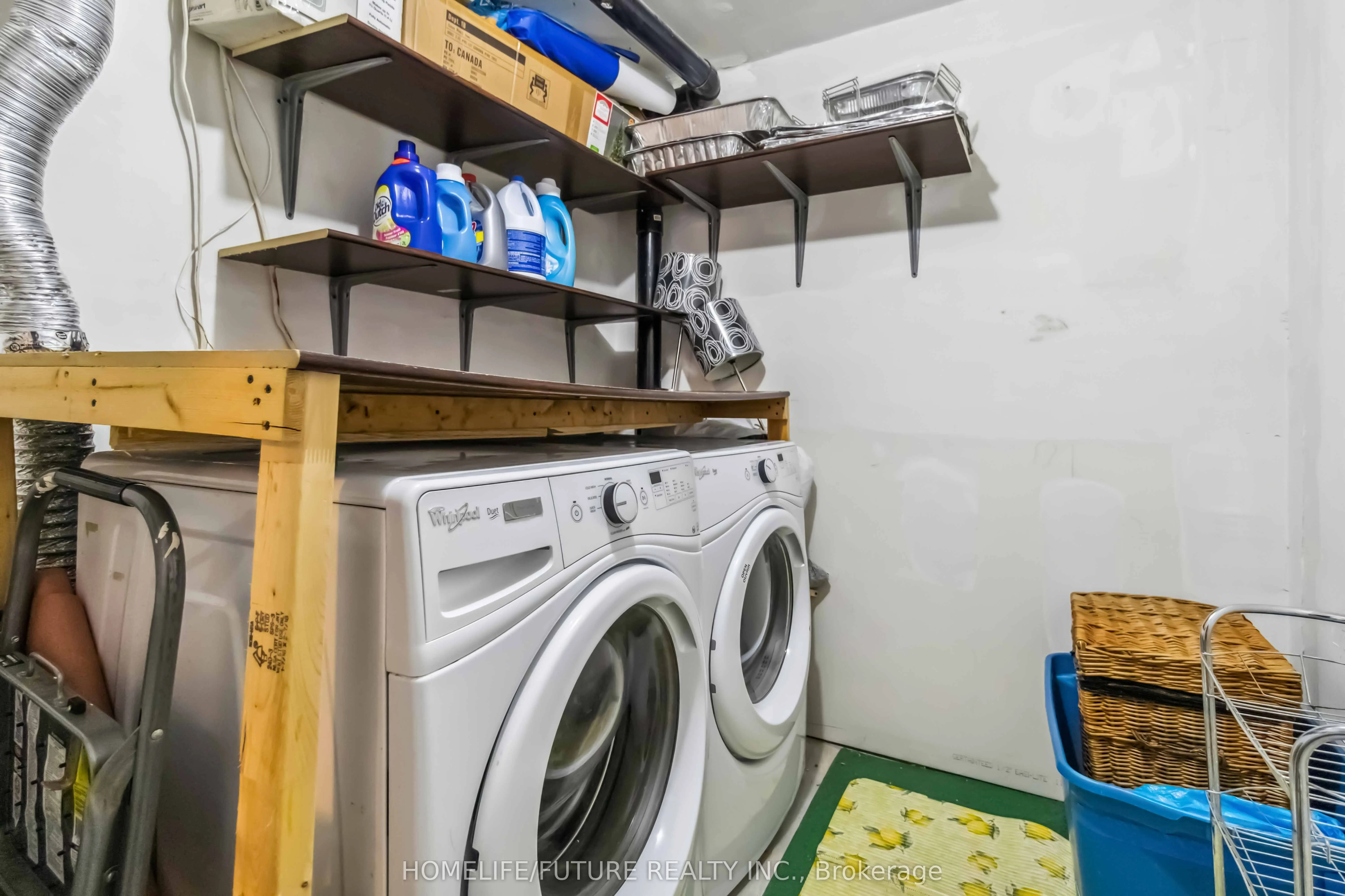 2945 Thomas Street, #126