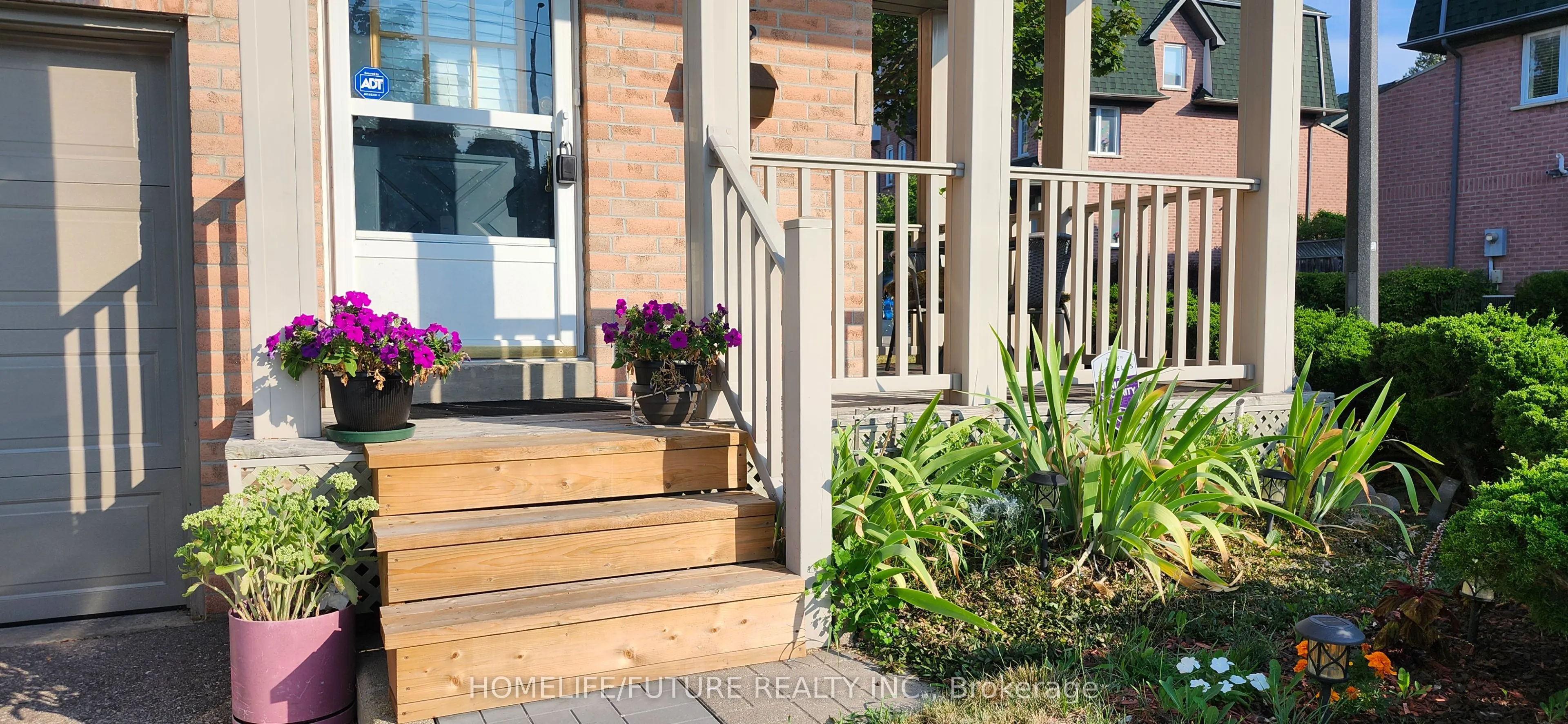 2945 Thomas Street, #126
