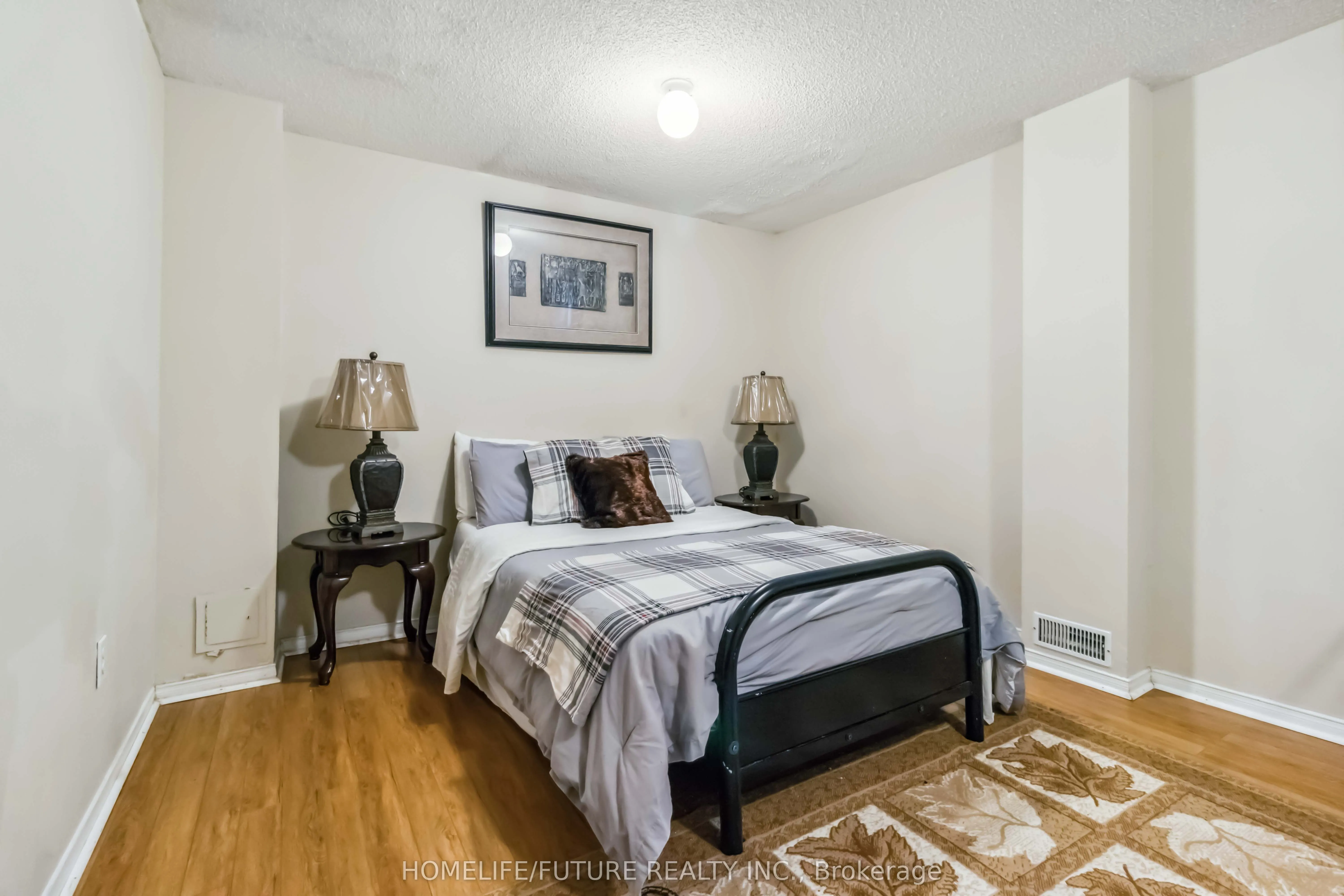 2945 Thomas Street, #126