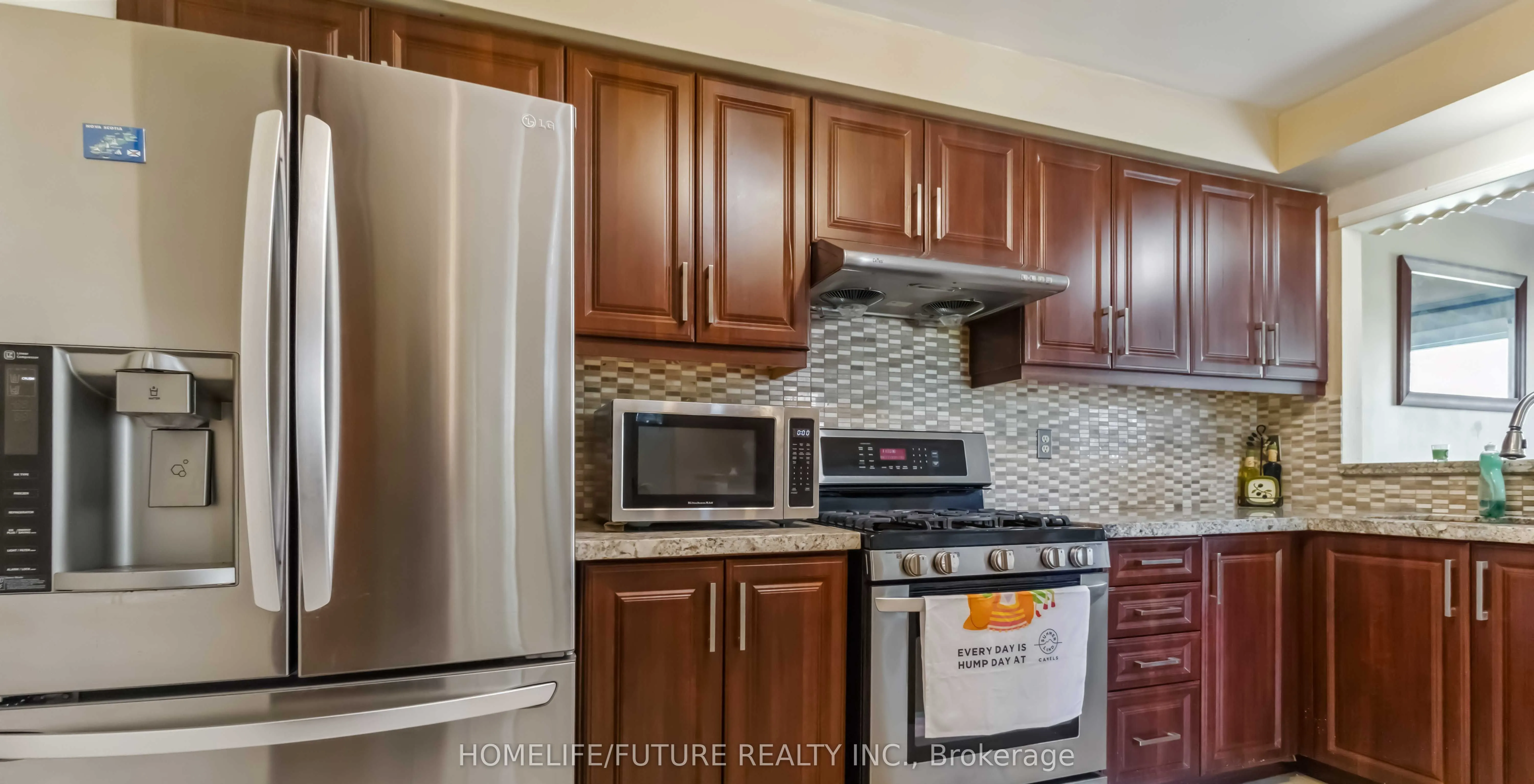 2945 Thomas Street, #126