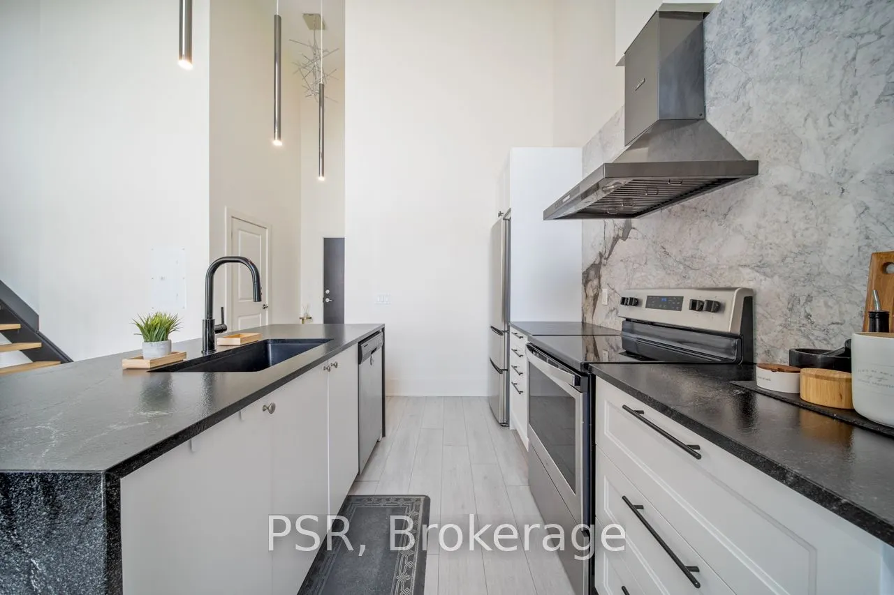 65 Yorkland Boulevard, #111