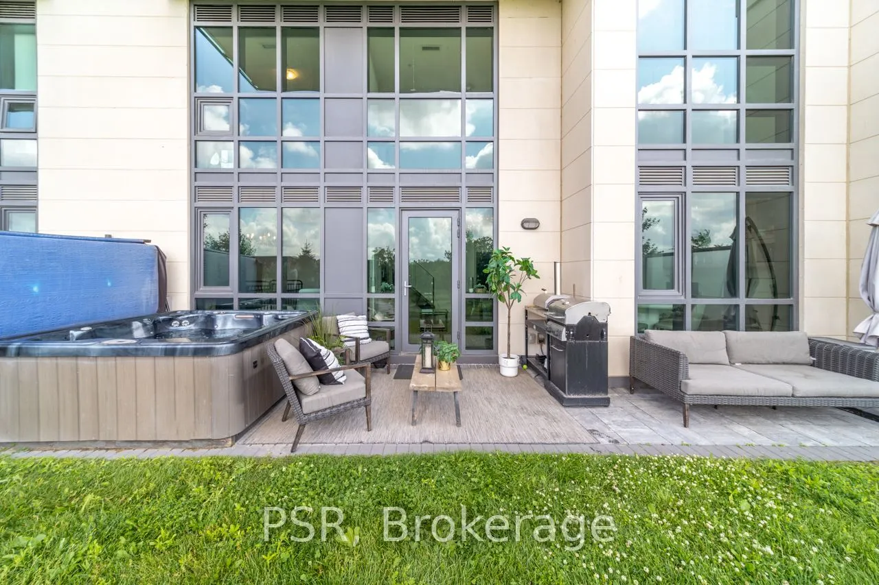 65 Yorkland Boulevard, #111
