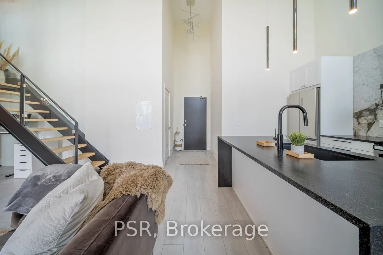 65 Yorkland Boulevard, #111