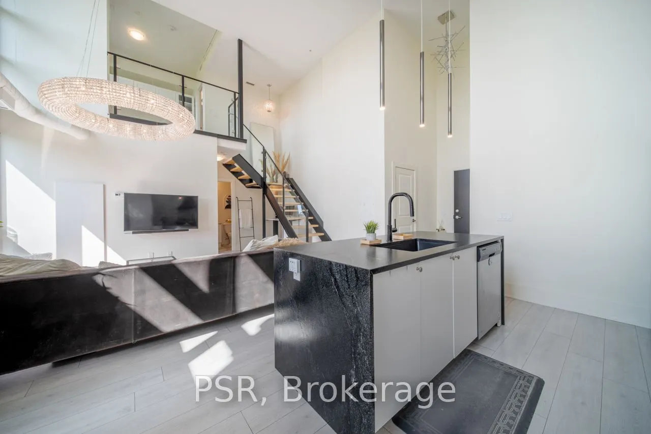 65 Yorkland Boulevard, #111