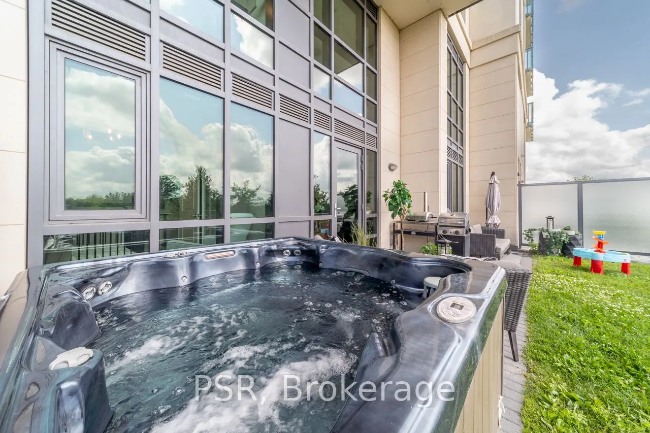 65 Yorkland Boulevard, #111