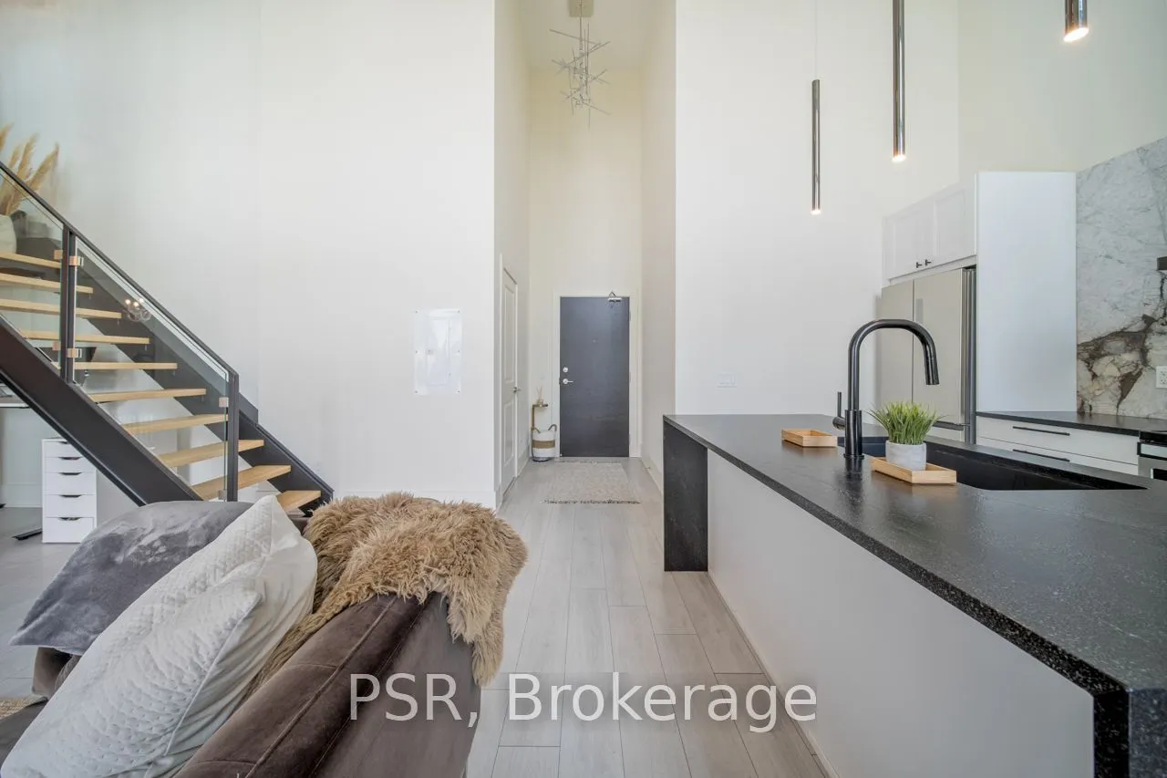 65 Yorkland Boulevard, #111